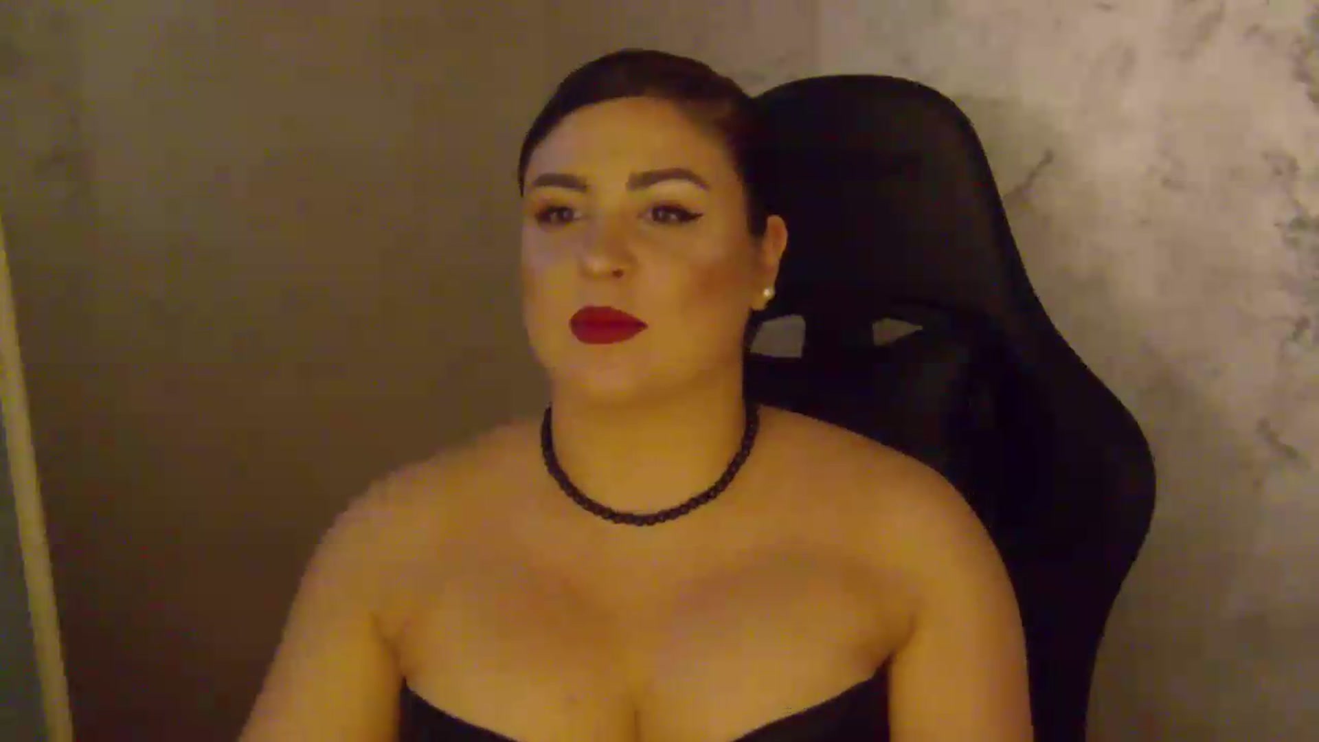 Gallery image thumbnail from NotVanilla's myfreecams stream on, 06/29/2026, 22:44 image 12 of 20