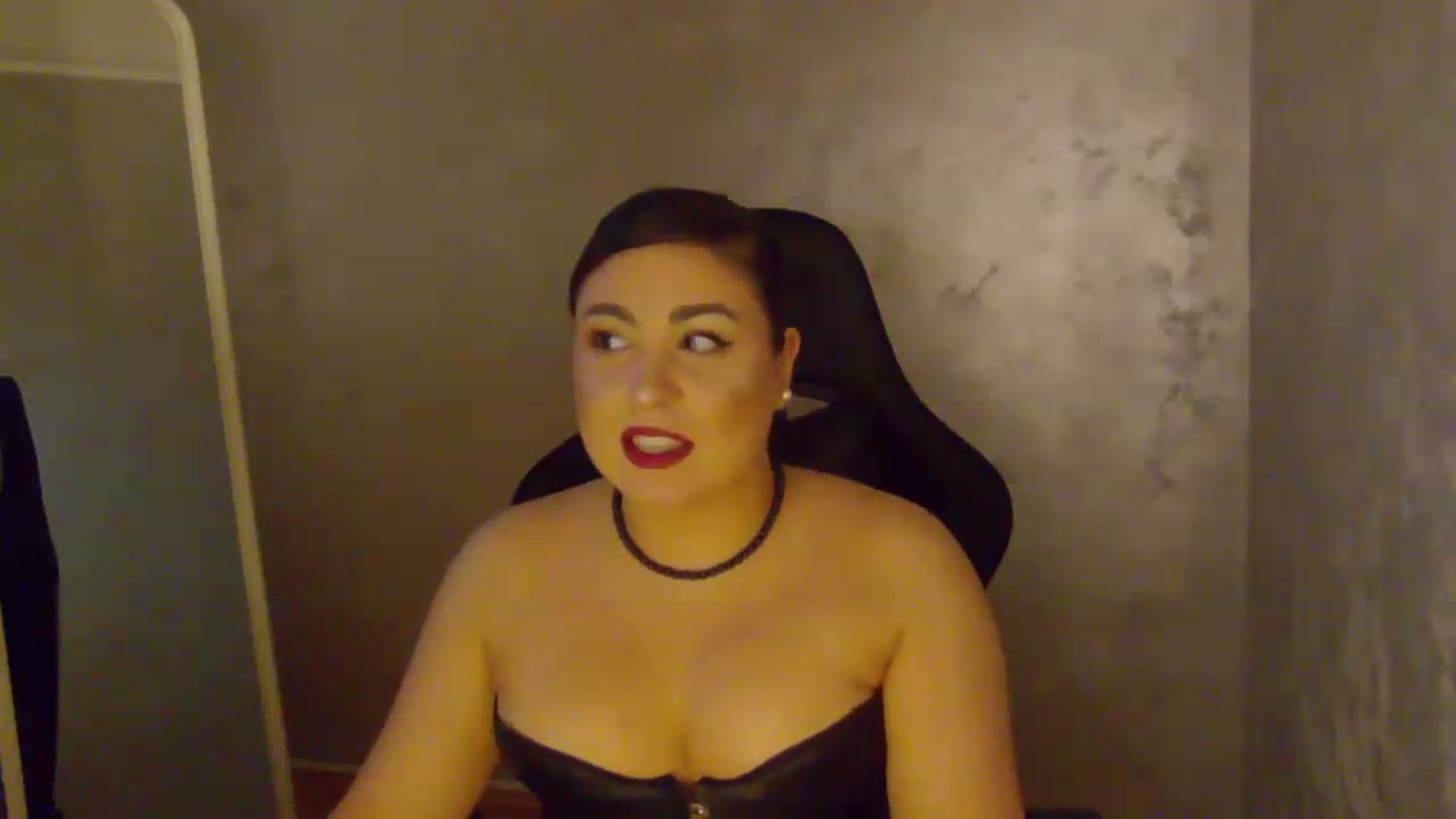 Gallery image thumbnail from NotVanilla's myfreecams stream on, 06/29/2026, 22:44 image 2 of 20