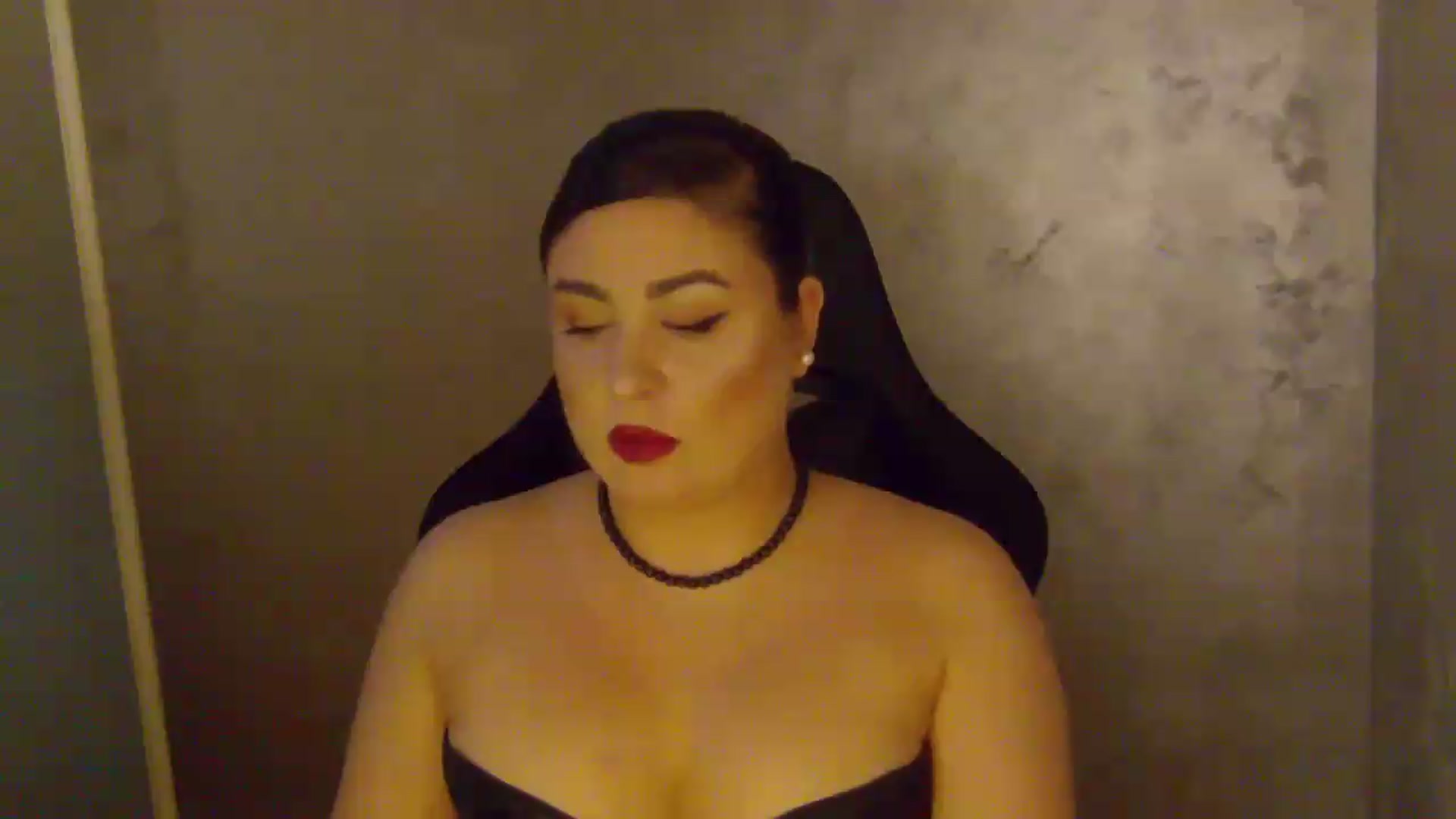 Gallery image thumbnail from NotVanilla's myfreecams stream on, 06/29/2026, 22:44 image 1 of 20