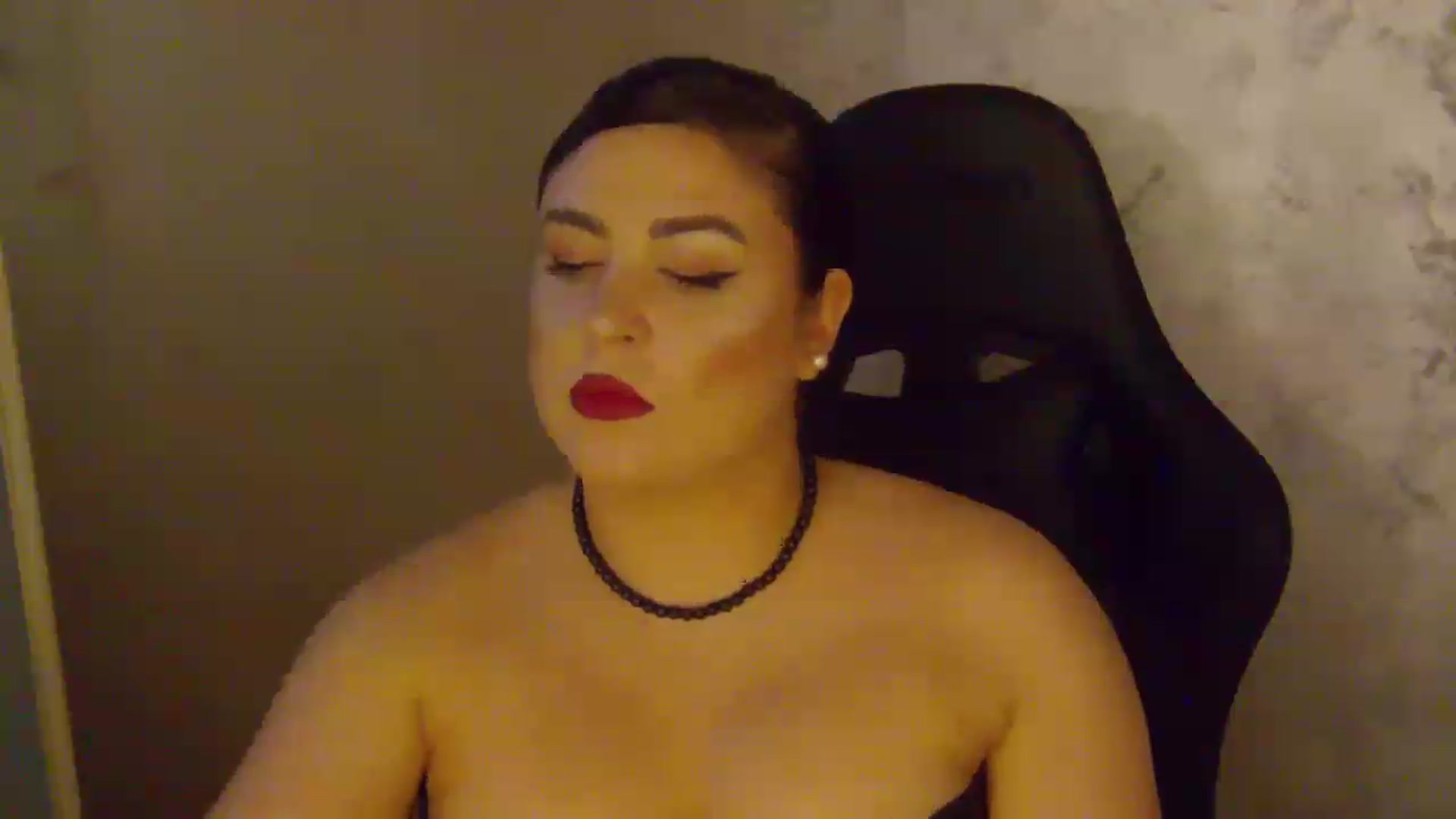 Gallery image thumbnail from NotVanilla's myfreecams stream on, 06/29/2026, 22:44 image 13 of 20
