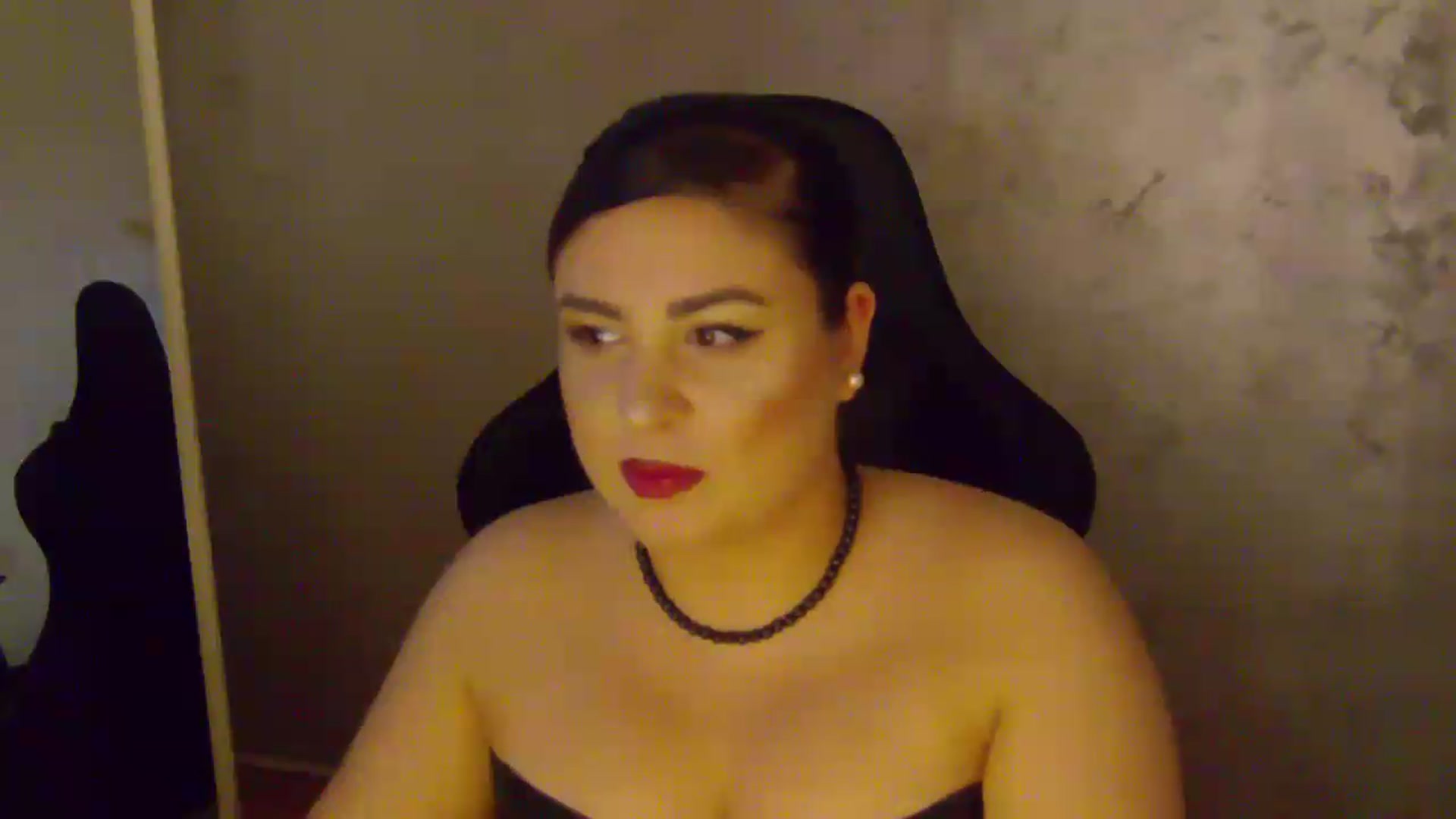 Gallery image thumbnail from NotVanilla's myfreecams stream on, 06/30/2026, 24:13 image 17 of 20