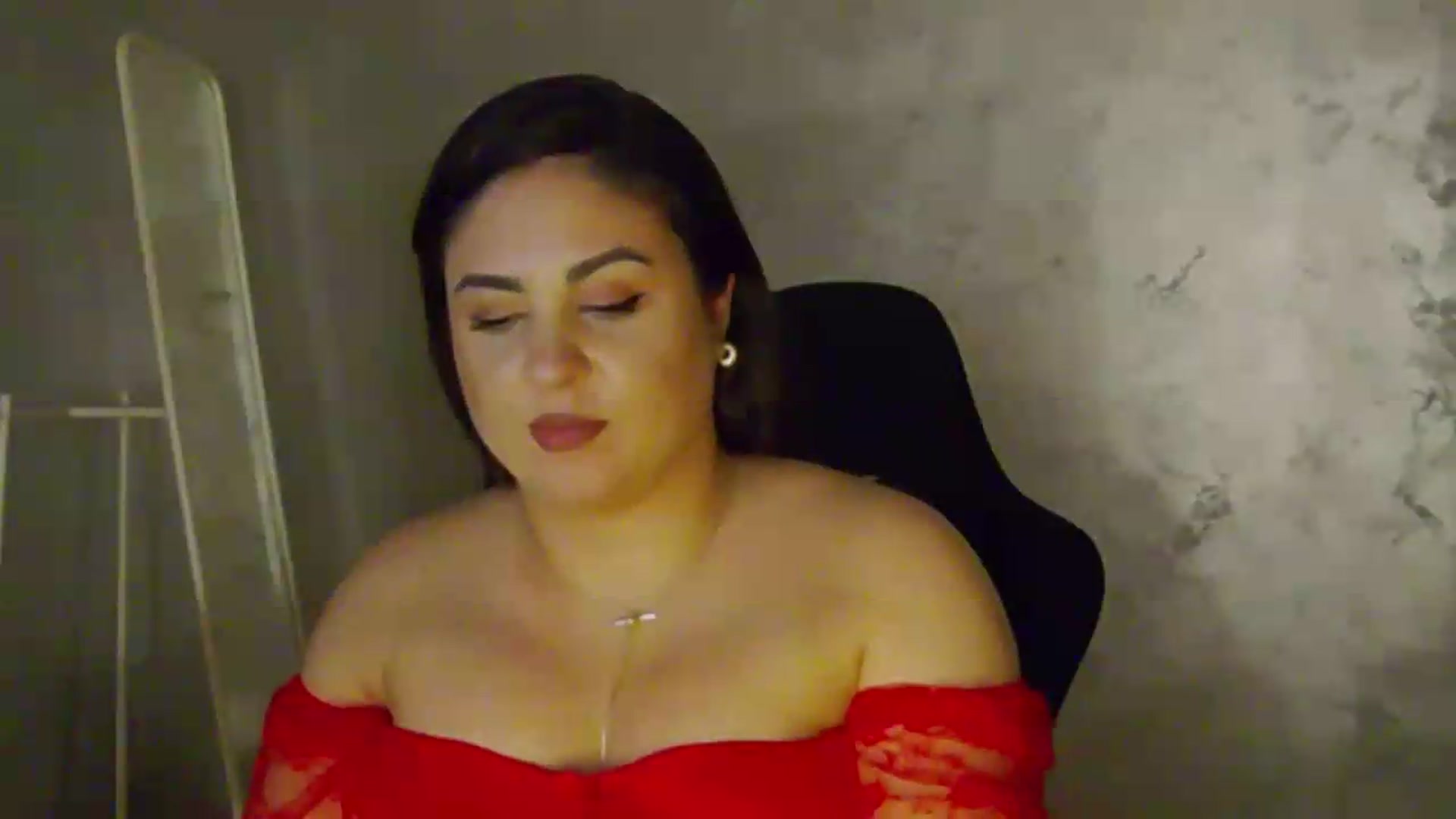 Gallery image thumbnail from NotVanilla's myfreecams stream on, 07/04/2026, 07:10 image 3 of 20