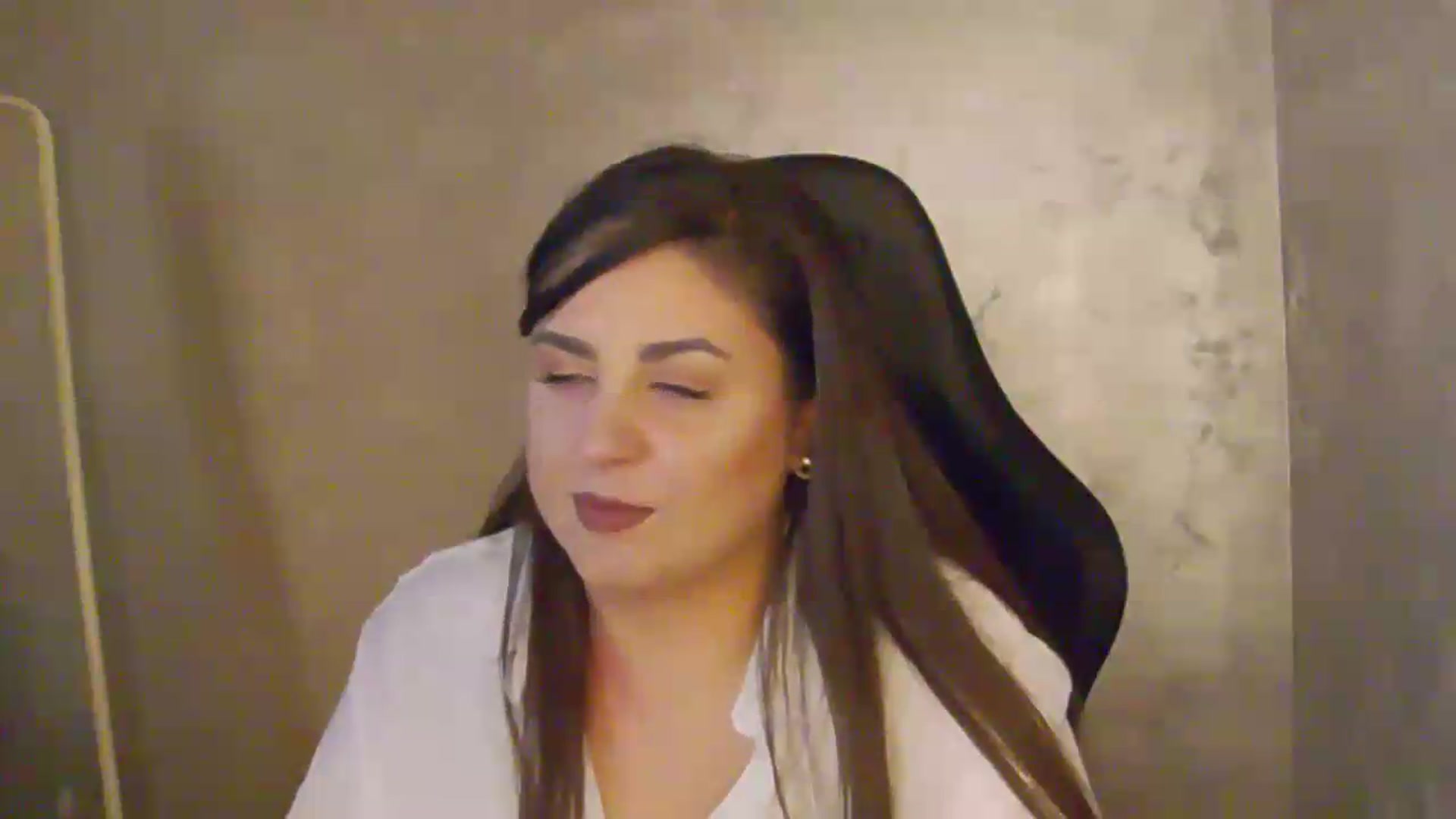 Gallery image thumbnail from NotVanilla's myfreecams stream on, 07/04/2026, 23:18 image 14 of 20
