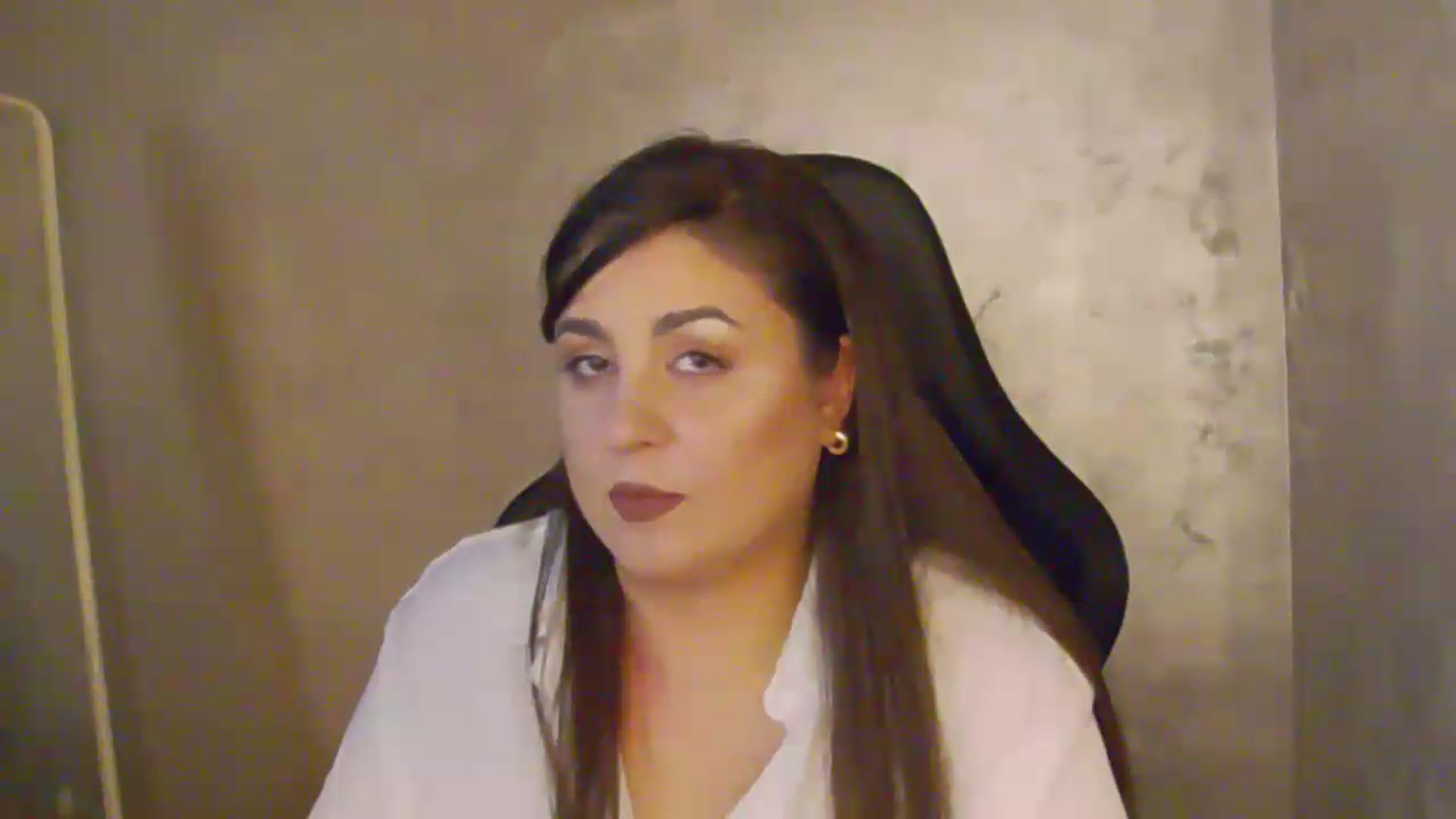 Gallery image thumbnail from NotVanilla's myfreecams stream on, 07/04/2026, 23:18 image 15 of 20