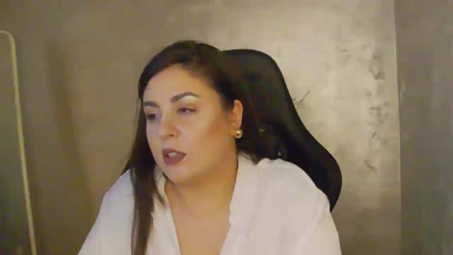 Gallery image thumbnail from NotVanilla's myfreecams stream on, 07/04/2026, 23:18 image 1 of 20