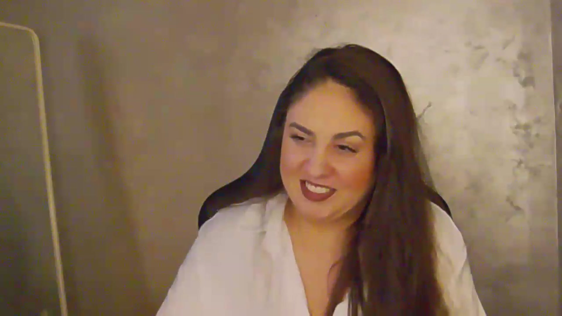 Gallery image thumbnail from NotVanilla's myfreecams stream on, 07/05/2026, 01:39 image 15 of 20