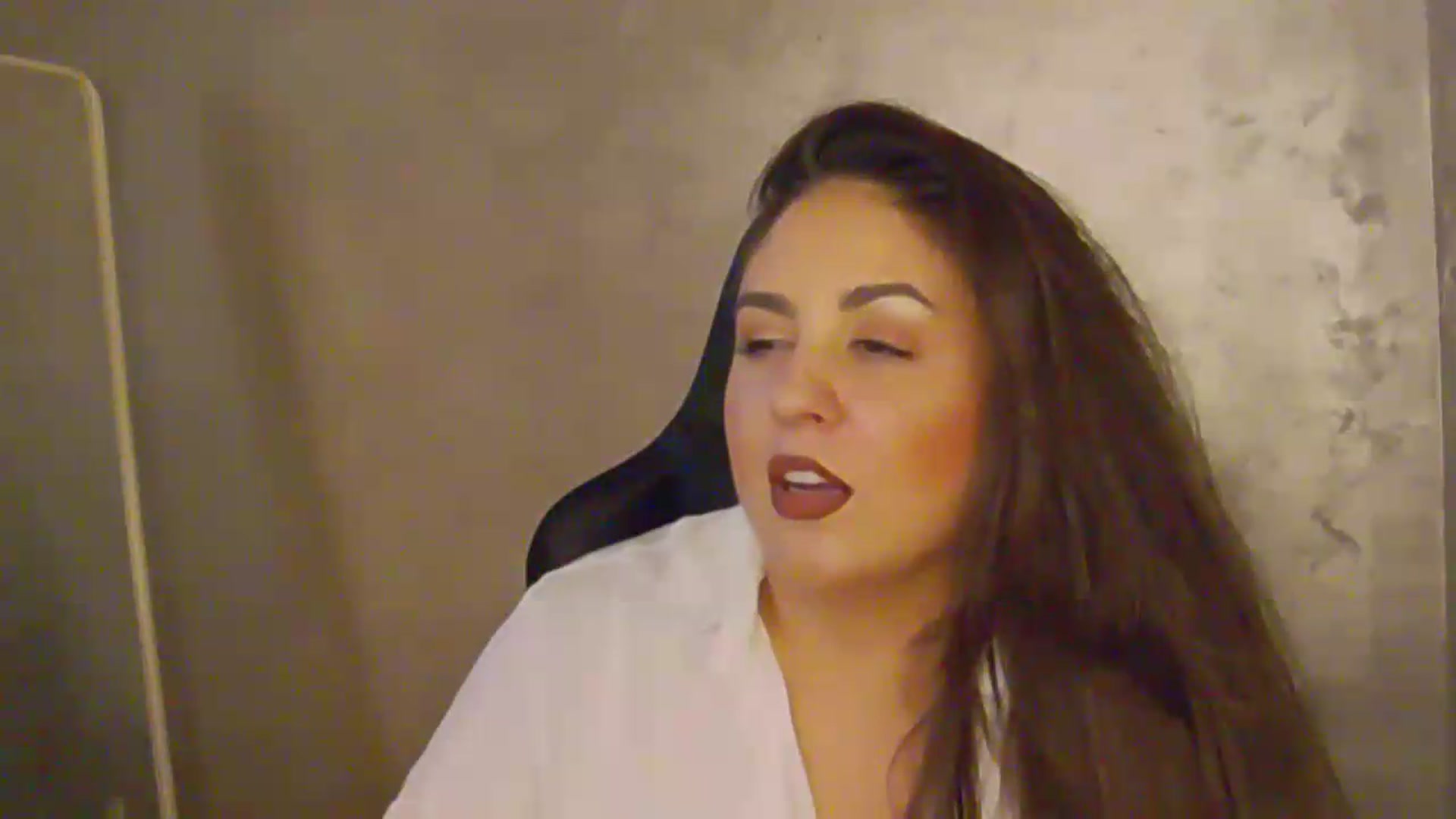 Gallery image thumbnail from NotVanilla's myfreecams stream on, 07/05/2026, 01:39 image 17 of 20
