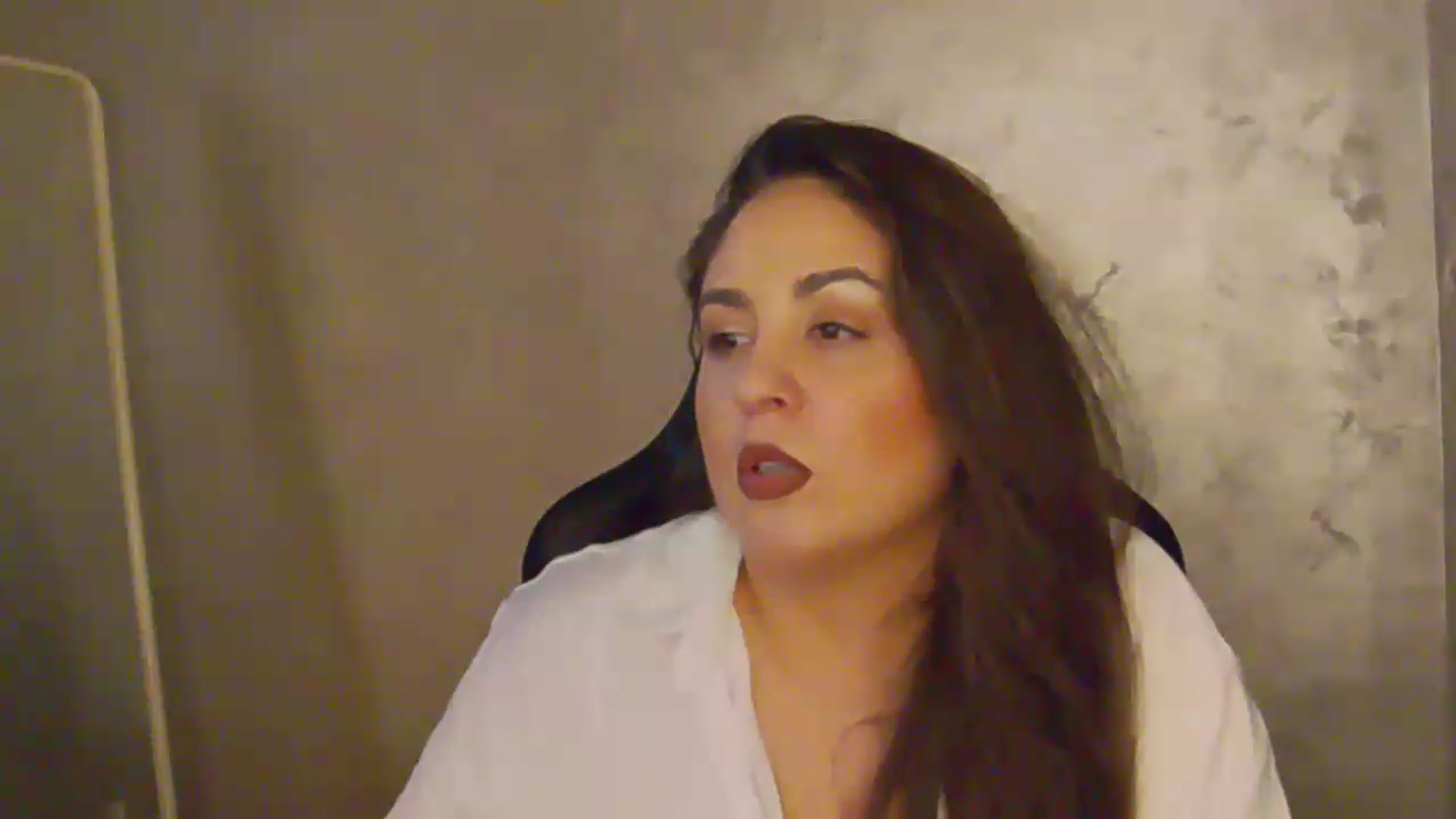 Gallery image thumbnail from NotVanilla's myfreecams stream on, 07/05/2026, 01:39 image 20 of 20