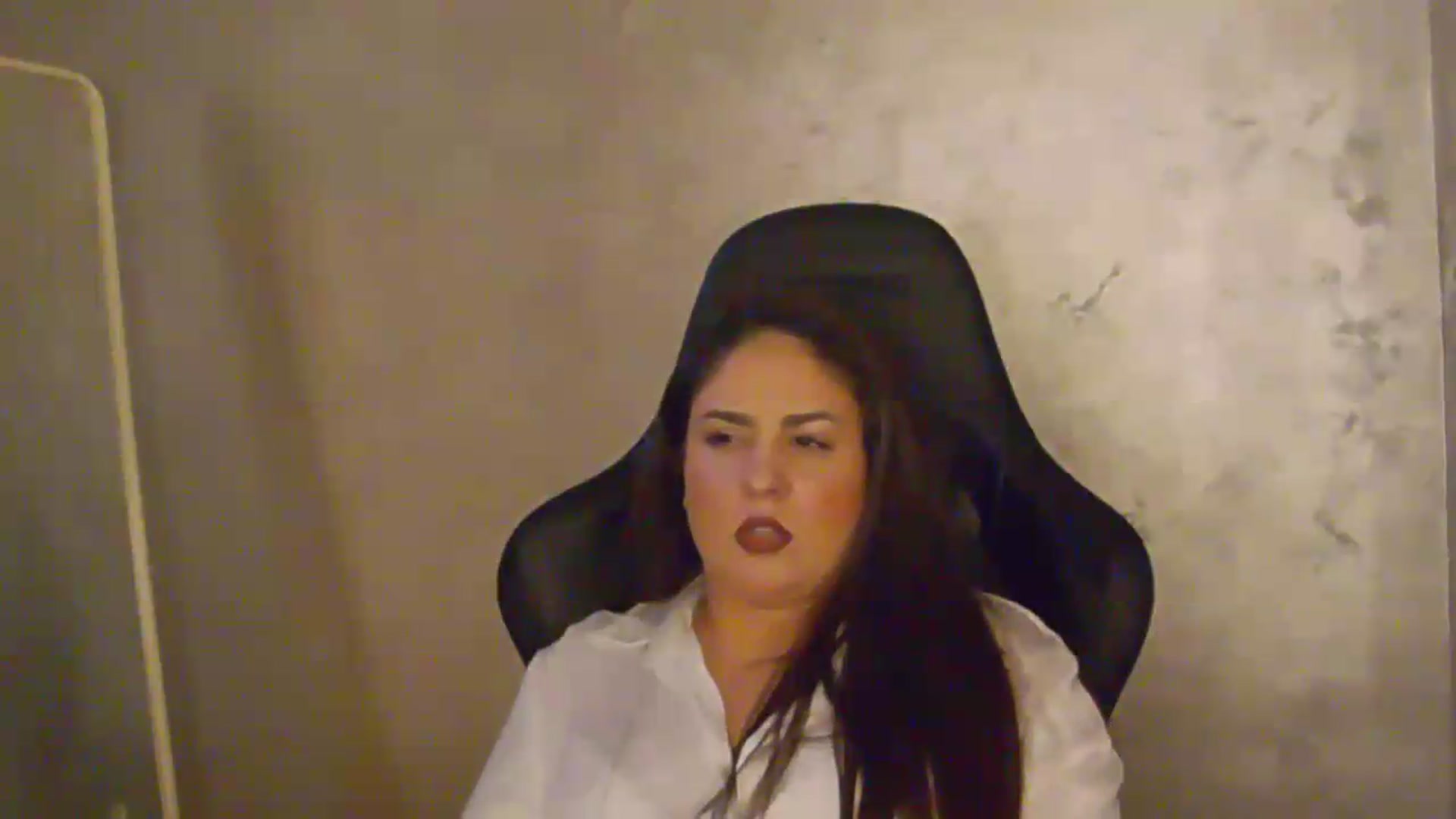 Gallery image thumbnail from NotVanilla's myfreecams stream on, 07/05/2026, 01:39 image 13 of 20