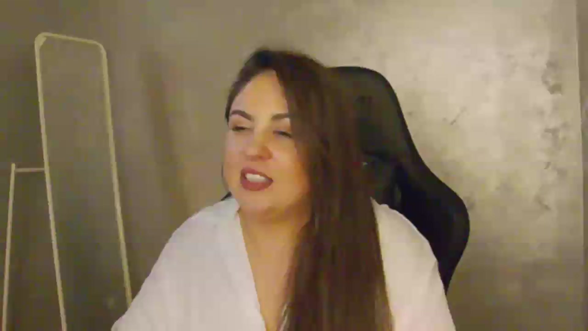 Gallery image thumbnail from NotVanilla's myfreecams stream on, 07/05/2026, 05:54 image 1 of 20