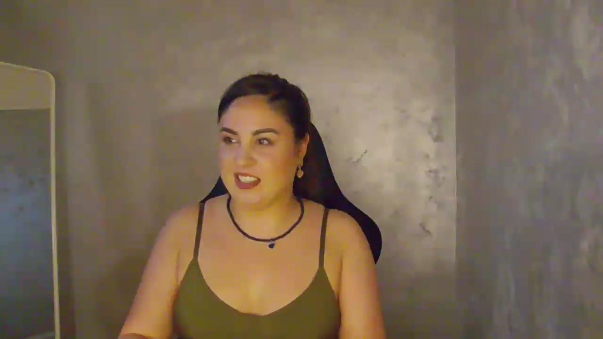 Gallery image thumbnail from NotVanilla's myfreecams stream on, 07/06/2026, 01:39 image 14 of 20