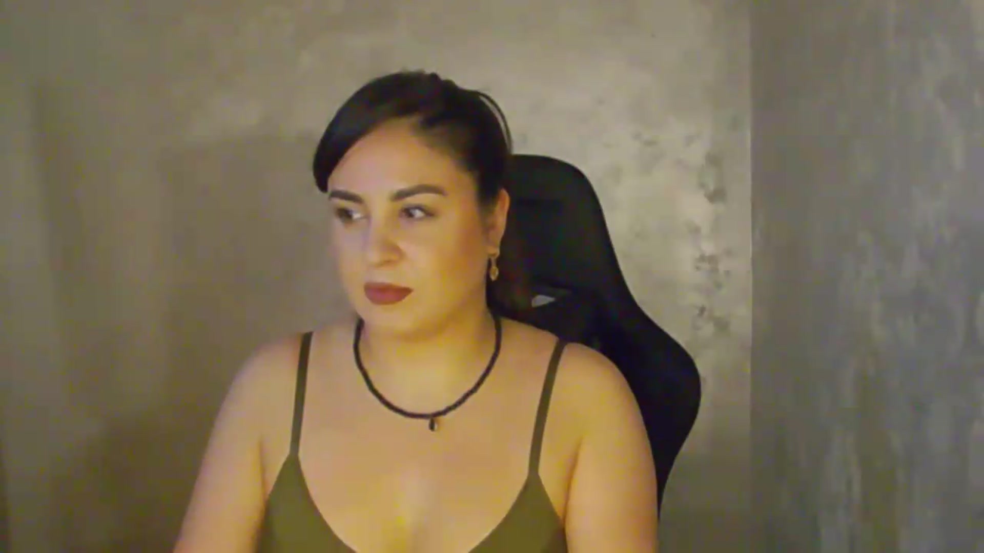 Gallery image thumbnail from NotVanilla's myfreecams stream on, 07/06/2026, 01:39 image 4 of 20
