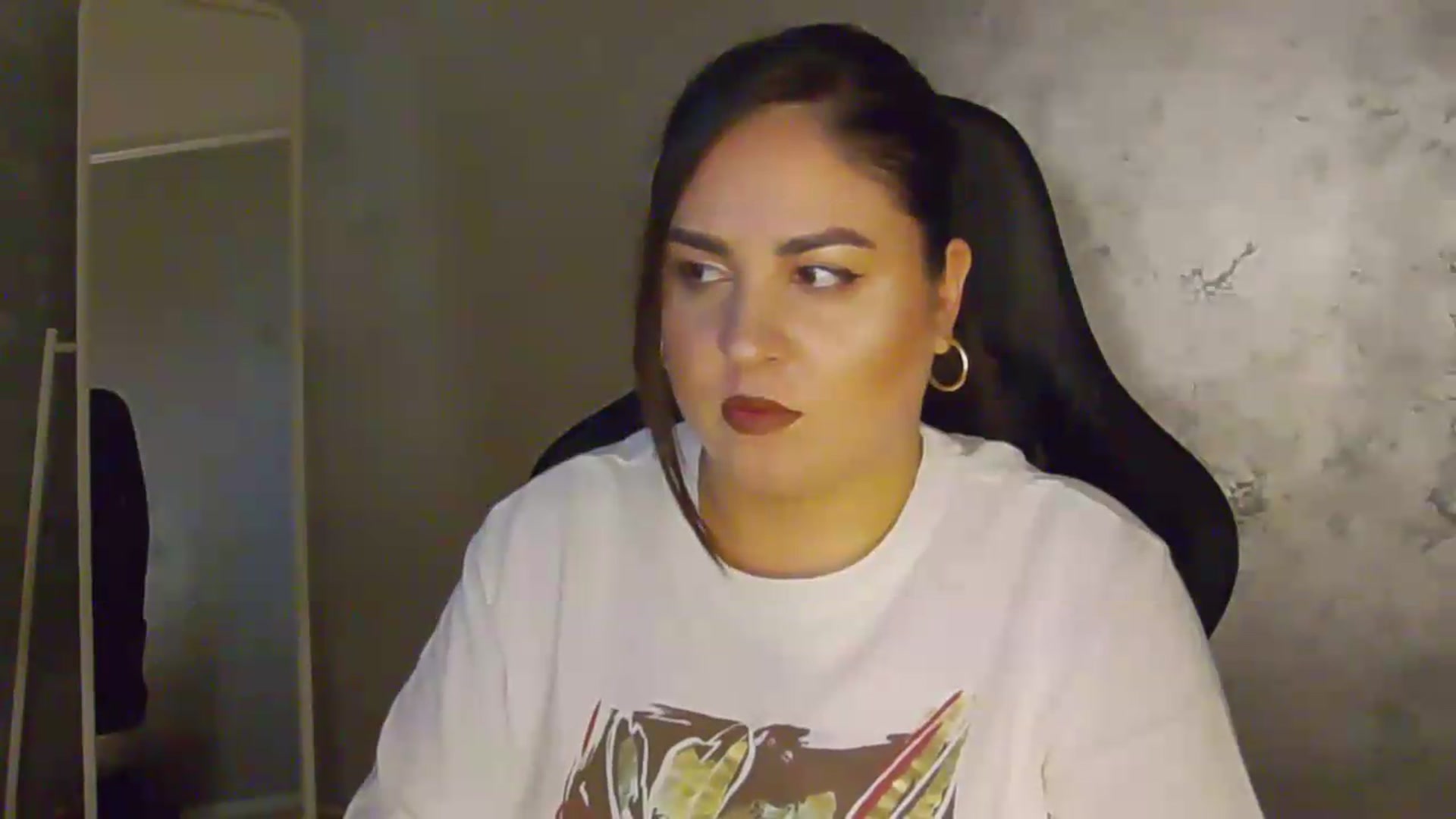 Gallery image thumbnail from NotVanilla's myfreecams stream on, 07/06/2026, 23:03 image 16 of 20
