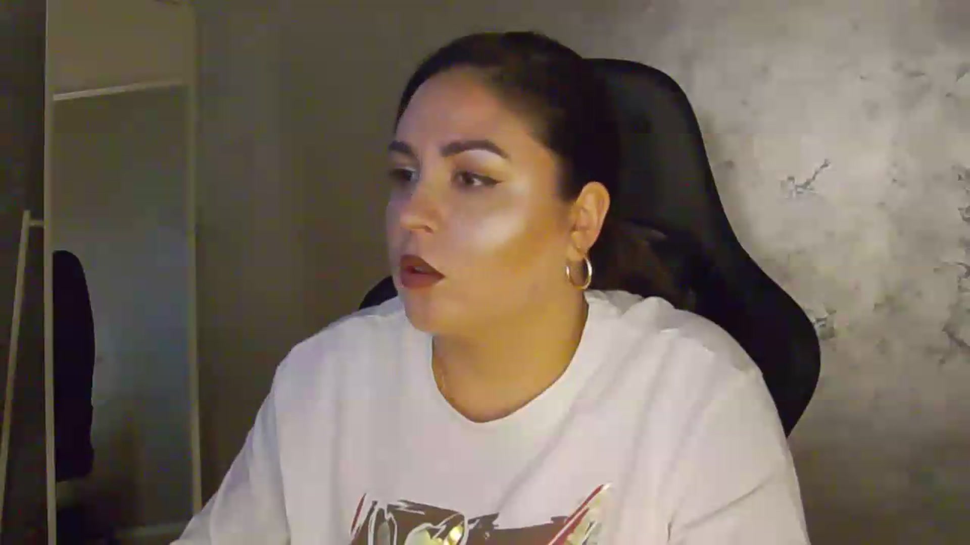 Gallery image thumbnail from NotVanilla's myfreecams stream on, 07/07/2026, 24:58 image 15 of 20