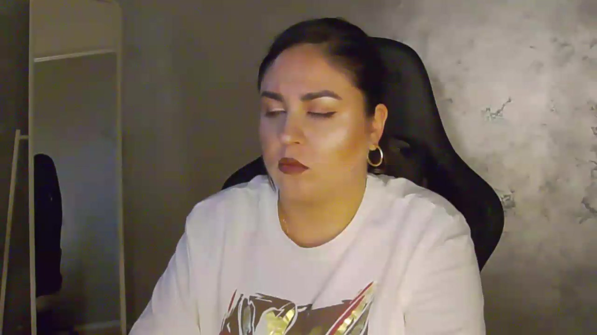 Gallery image thumbnail from NotVanilla's myfreecams stream on, 07/07/2026, 24:58 image 17 of 20
