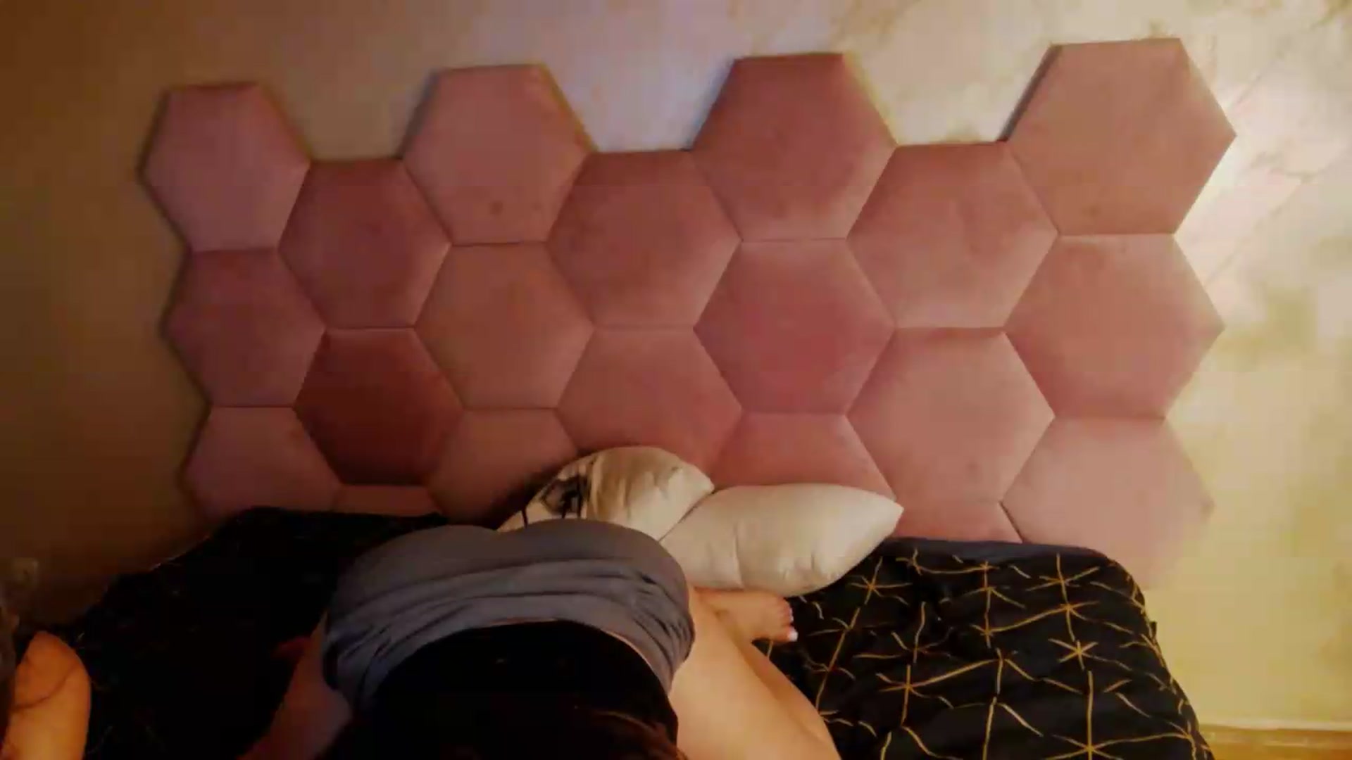 Gallery image thumbnail from NotVanilla's myfreecams stream on, 07/08/2026, 04:54 image 18 of 20