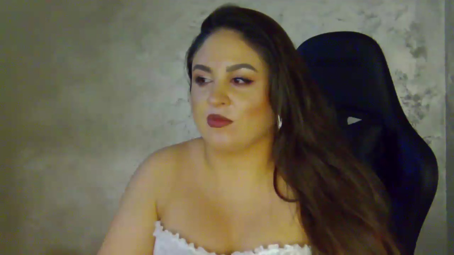 Gallery image thumbnail from NotVanilla's myfreecams stream on, 07/10/2026, 22:50 image 4 of 20