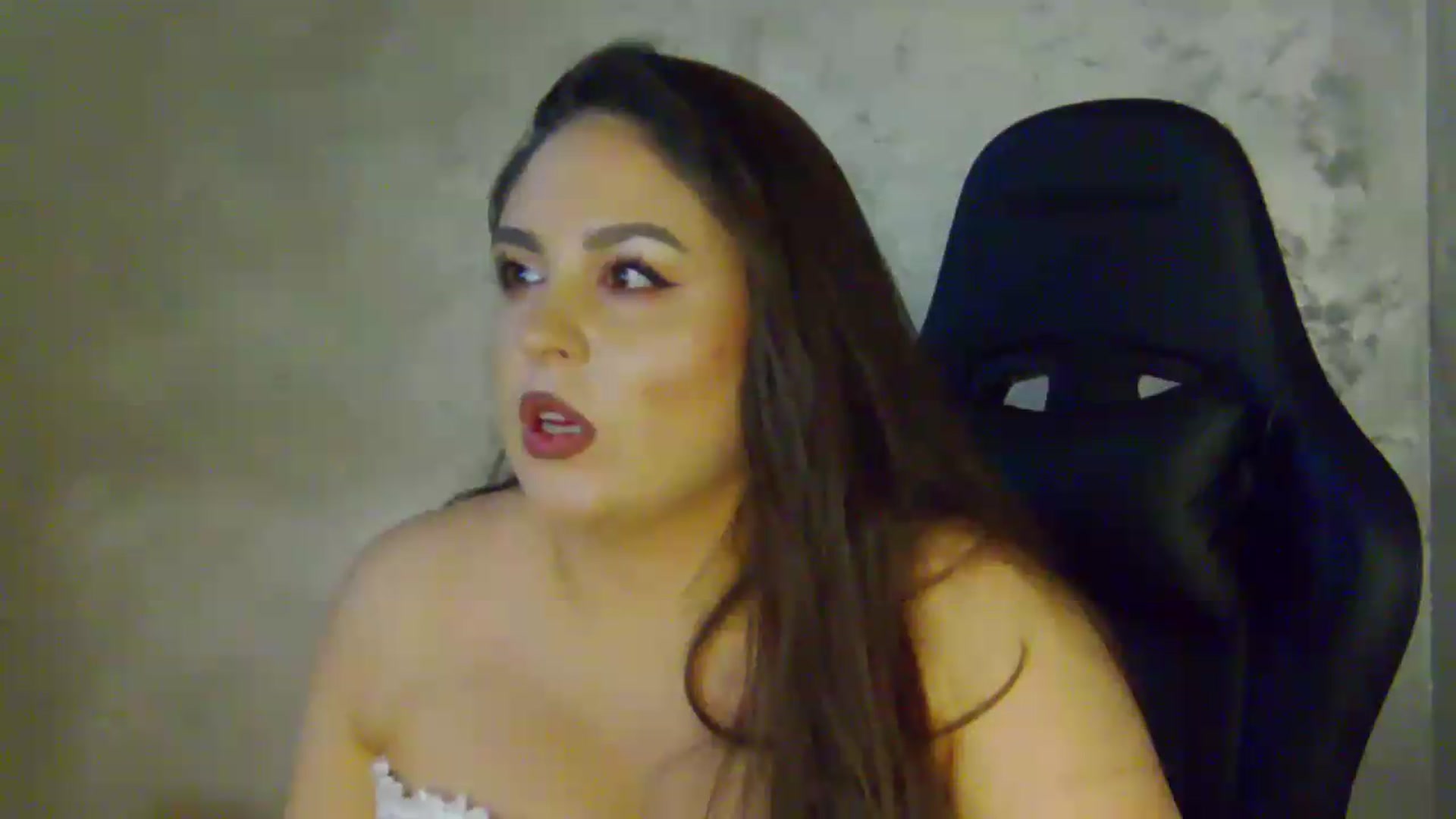 Gallery image thumbnail from NotVanilla's myfreecams stream on, 07/10/2026, 22:50 image 6 of 20