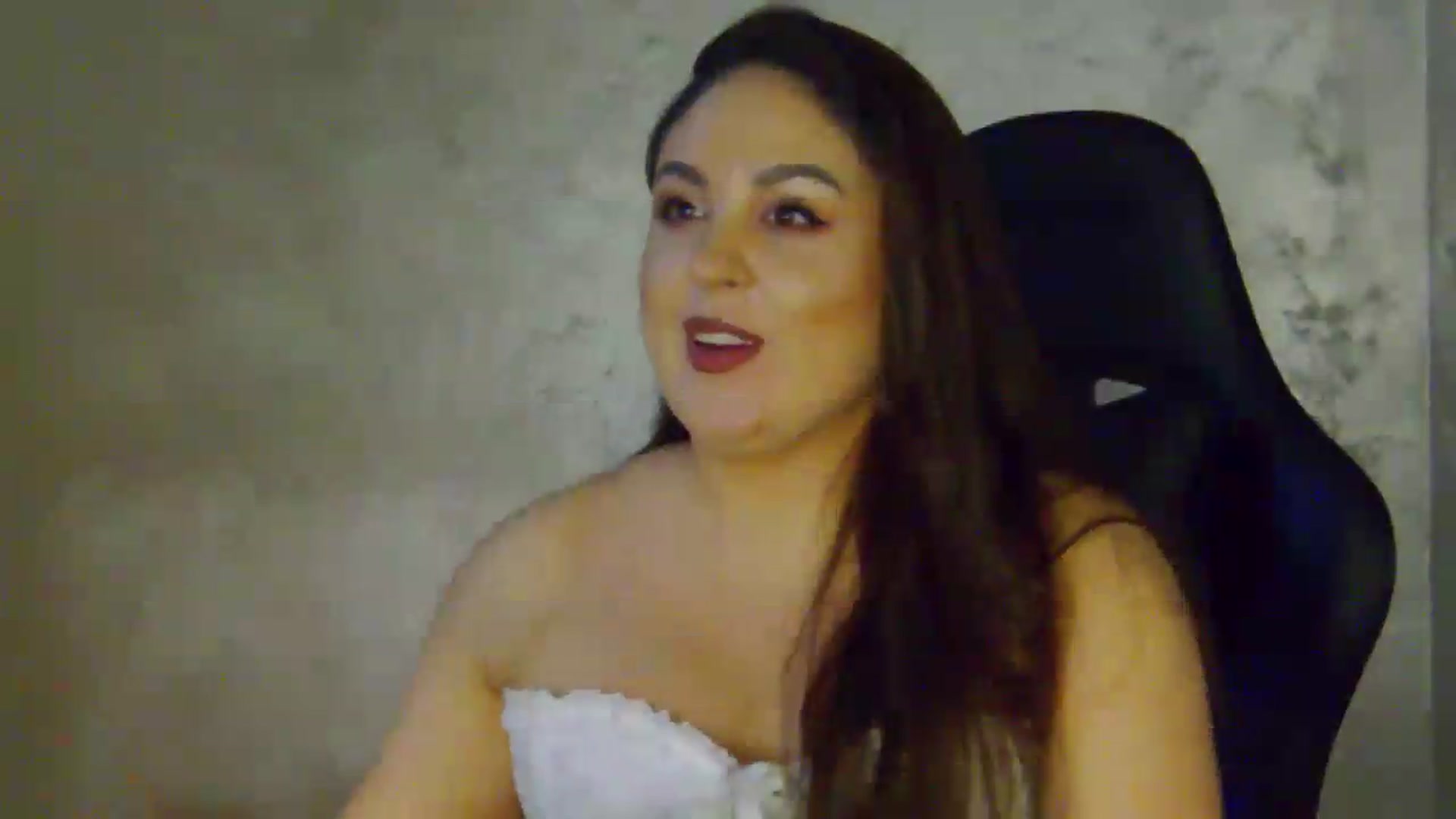 Gallery image thumbnail from NotVanilla's myfreecams stream on, 07/10/2026, 22:50 image 5 of 20