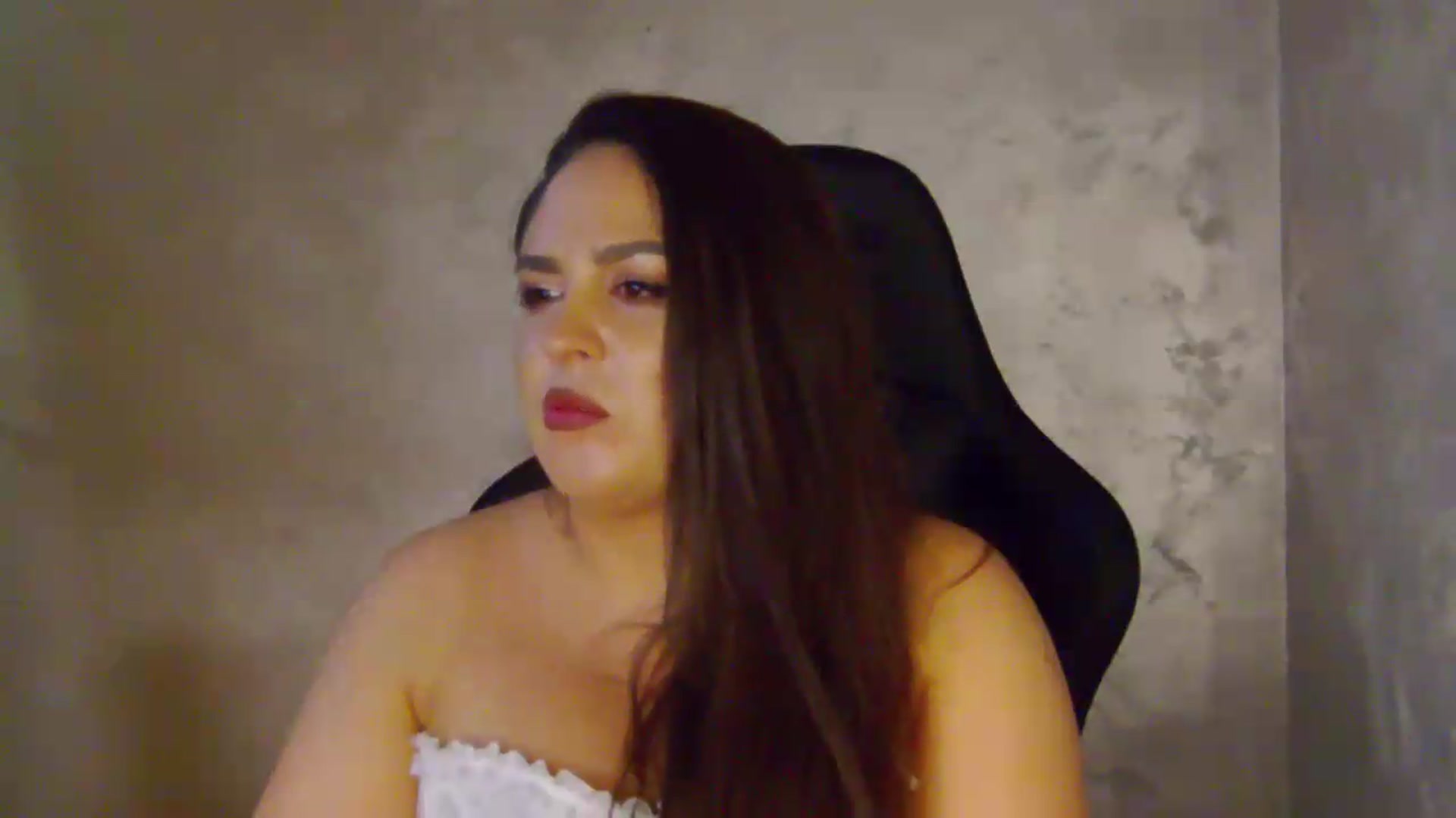Gallery image thumbnail from NotVanilla's myfreecams stream on, 07/11/2026, 24:01 image 10 of 20