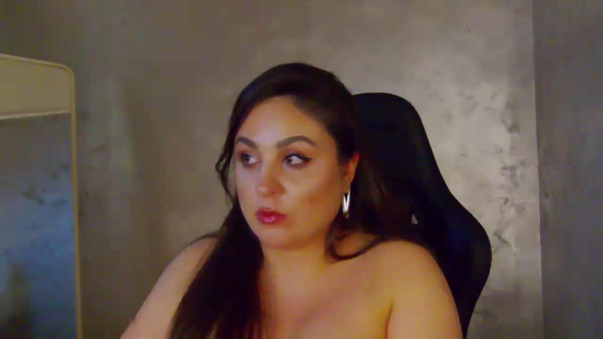 Gallery image thumbnail from NotVanilla's myfreecams stream on, 07/11/2026, 05:08 image 16 of 20