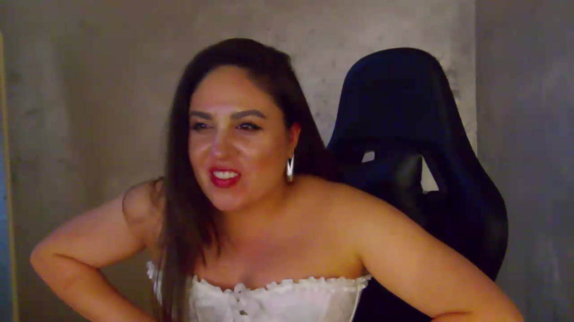 Gallery image thumbnail from NotVanilla's myfreecams stream on, 07/11/2026, 05:08 image 19 of 20