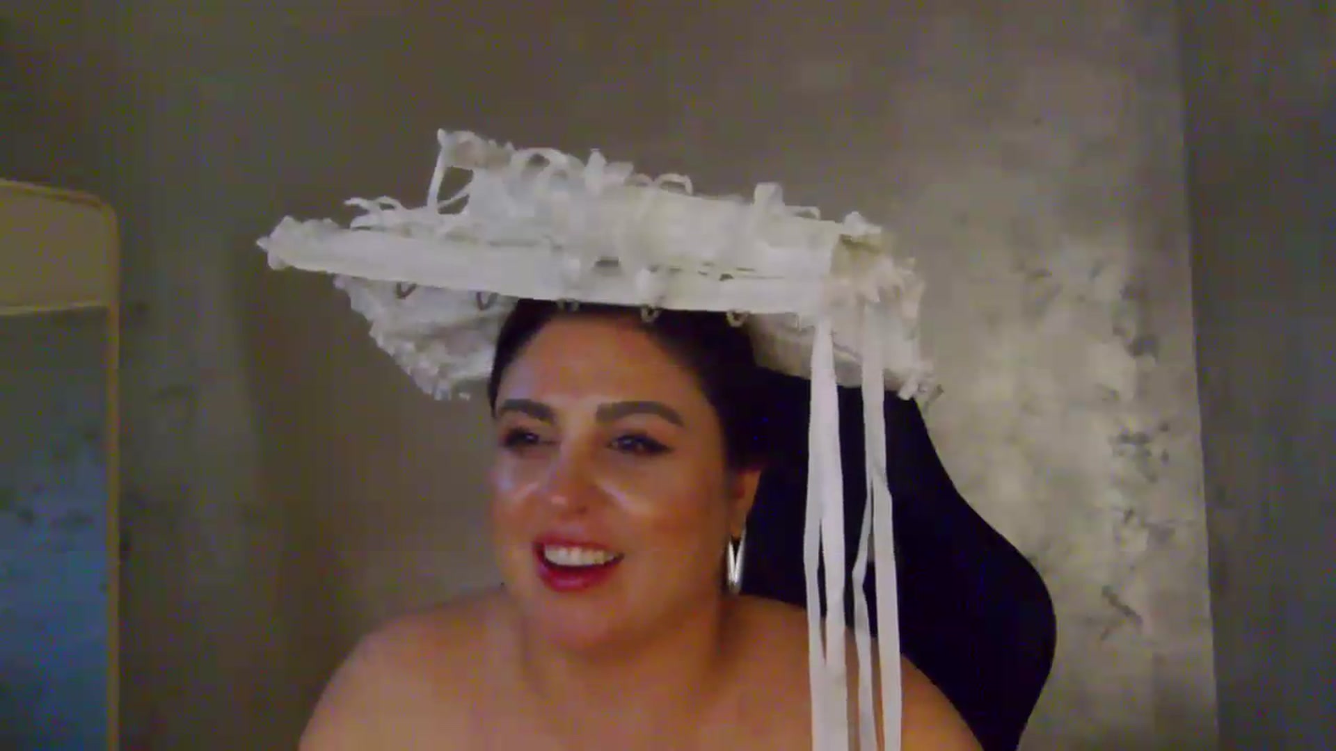 Gallery image thumbnail from NotVanilla's myfreecams stream on, 07/11/2026, 06:12 image 11 of 20