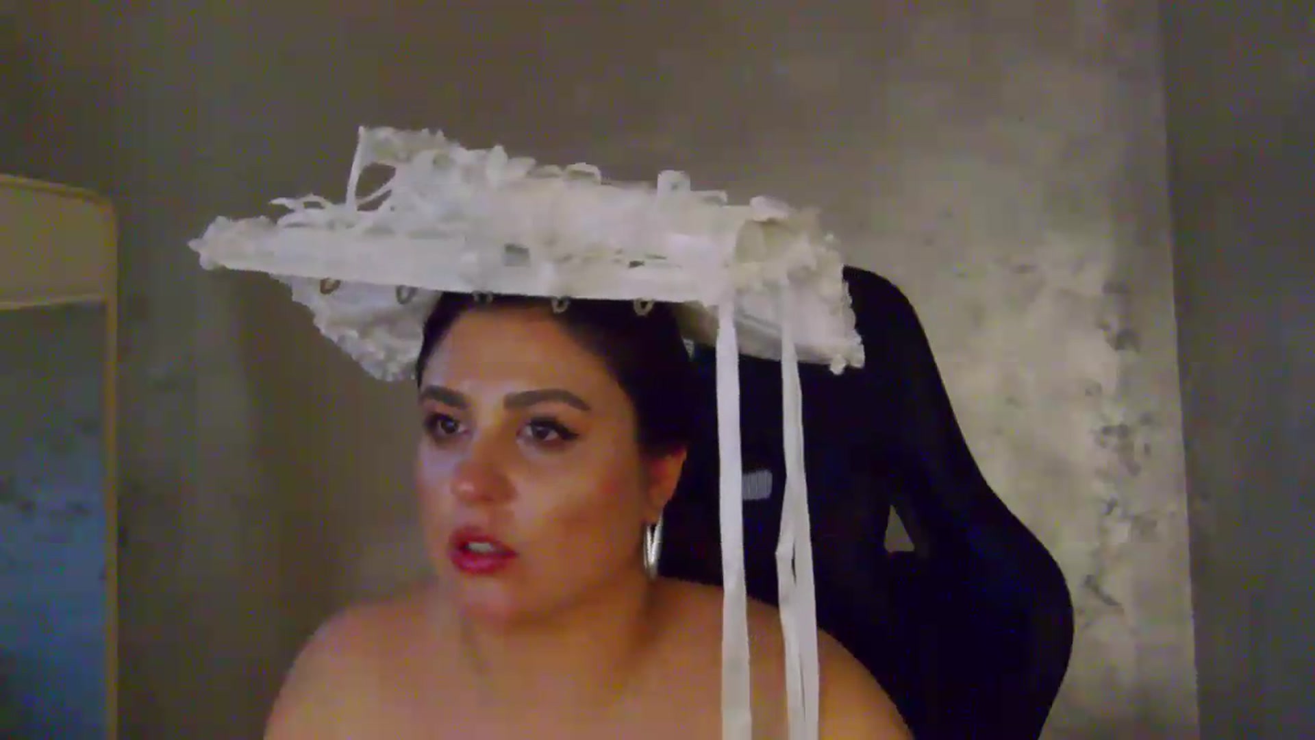 Gallery image thumbnail from NotVanilla's myfreecams stream on, 07/11/2026, 06:12 image 13 of 20