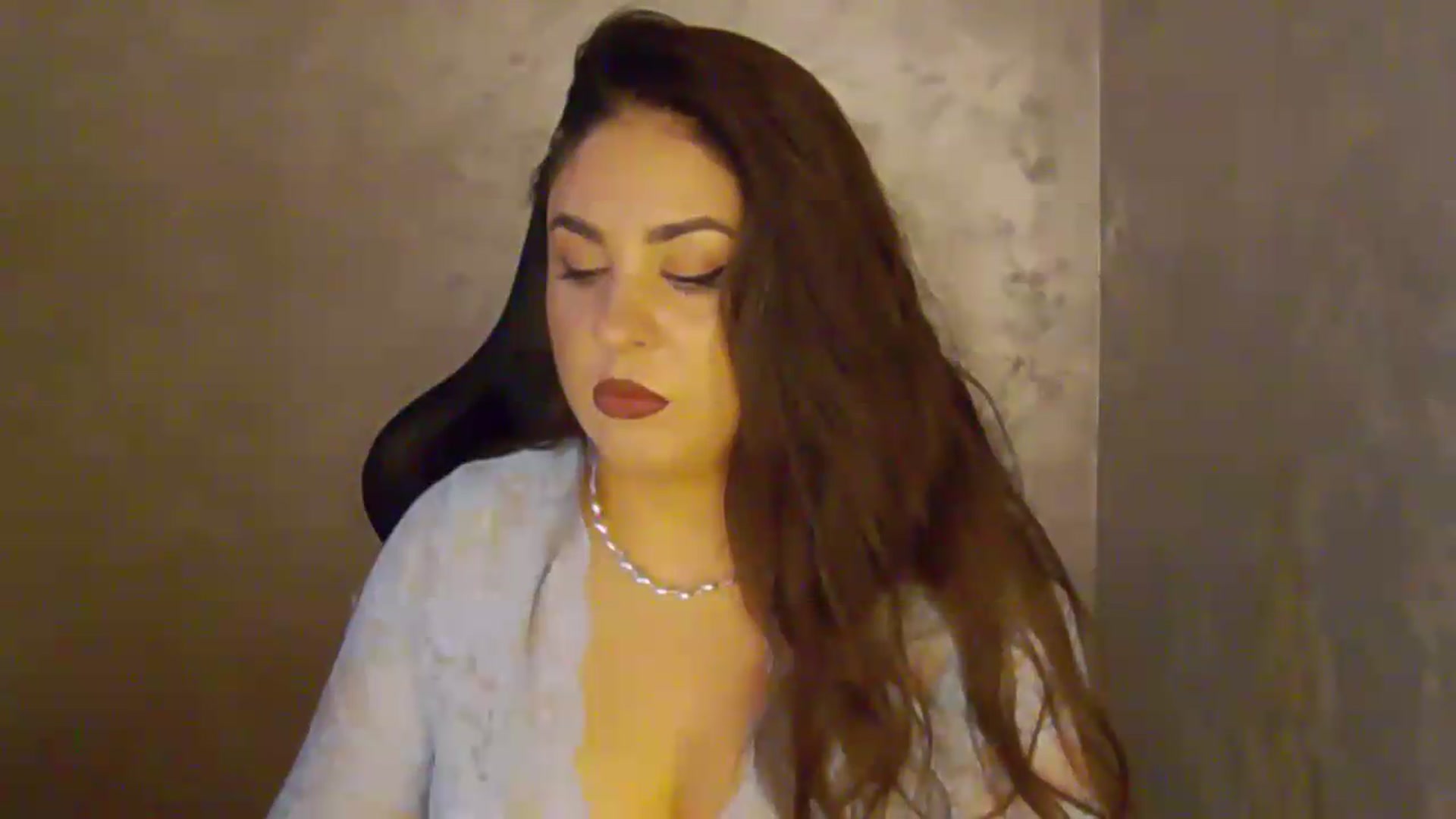 Gallery image thumbnail from NotVanilla's myfreecams stream on, 07/19/2026, 01:09 image 15 of 20