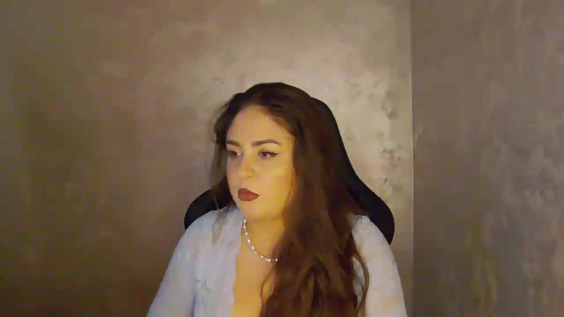 Gallery image thumbnail from NotVanilla's myfreecams stream on, 07/19/2026, 01:09 image 4 of 20