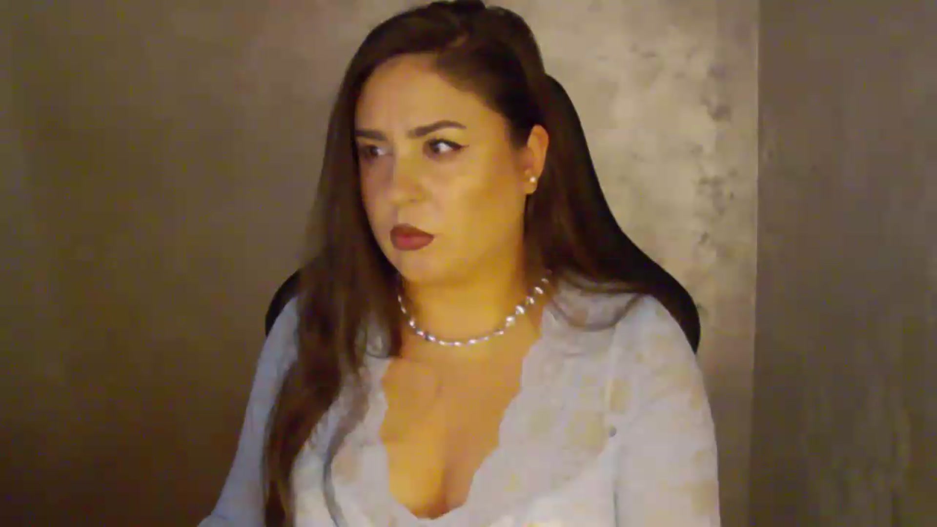 Gallery image thumbnail from NotVanilla's myfreecams stream on, 07/19/2026, 02:07 image 8 of 20