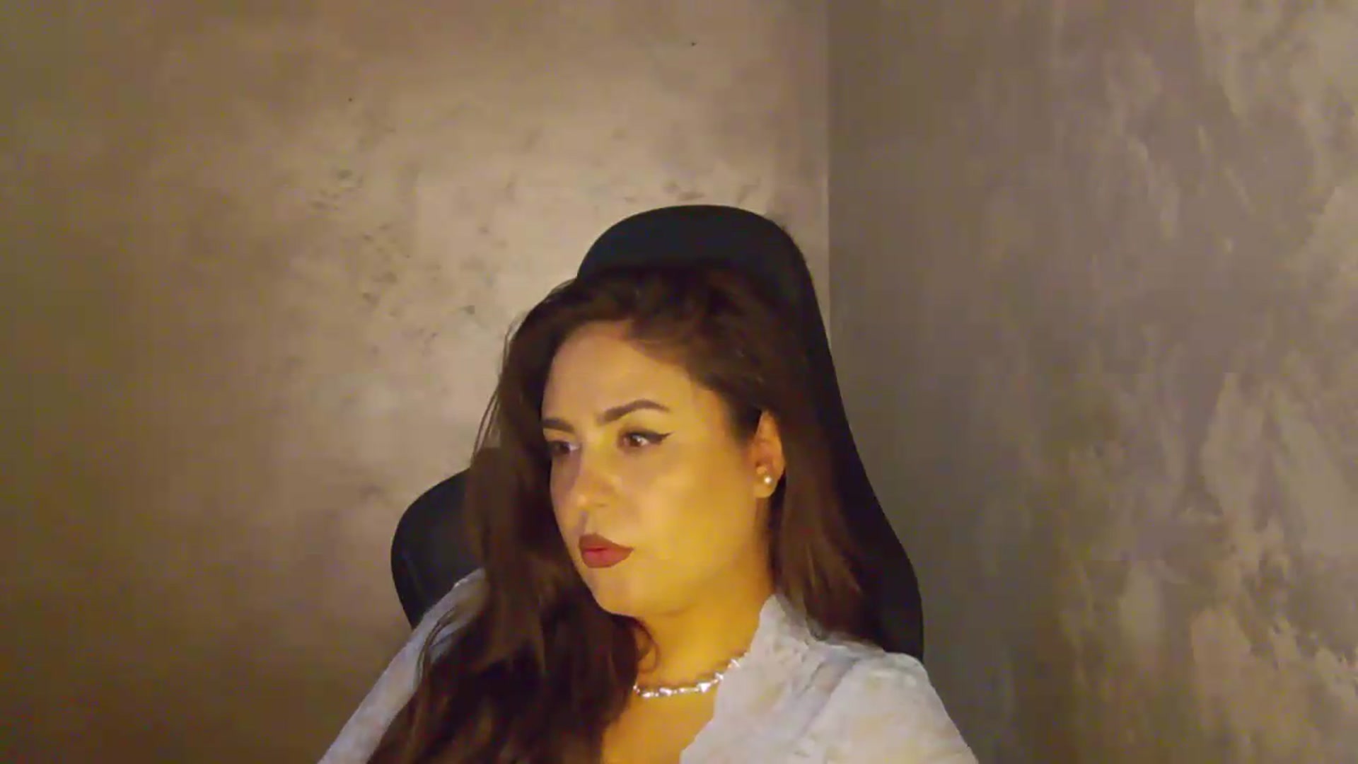 Gallery image thumbnail from NotVanilla's myfreecams stream on, 07/19/2026, 04:16 image 2 of 20