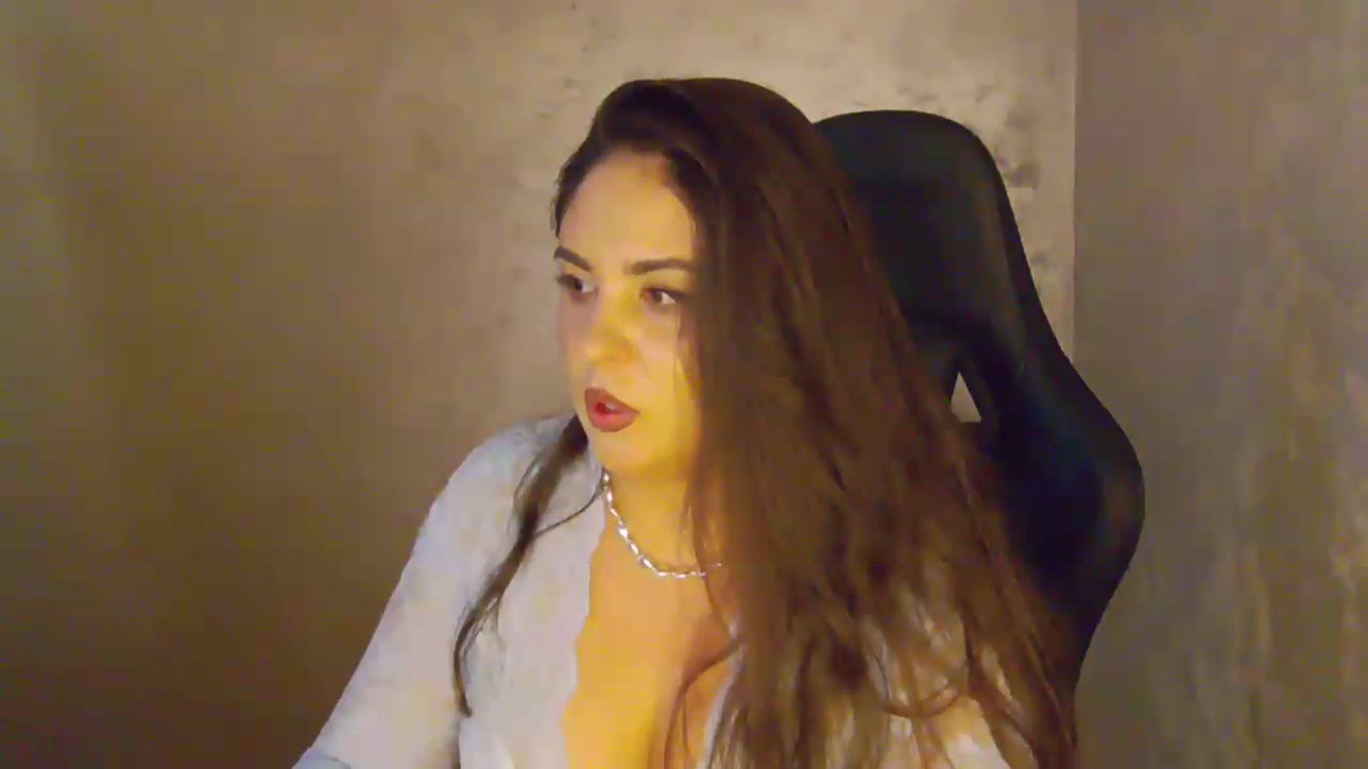 Gallery image thumbnail from NotVanilla's myfreecams stream on, 07/19/2026, 04:16 image 19 of 20