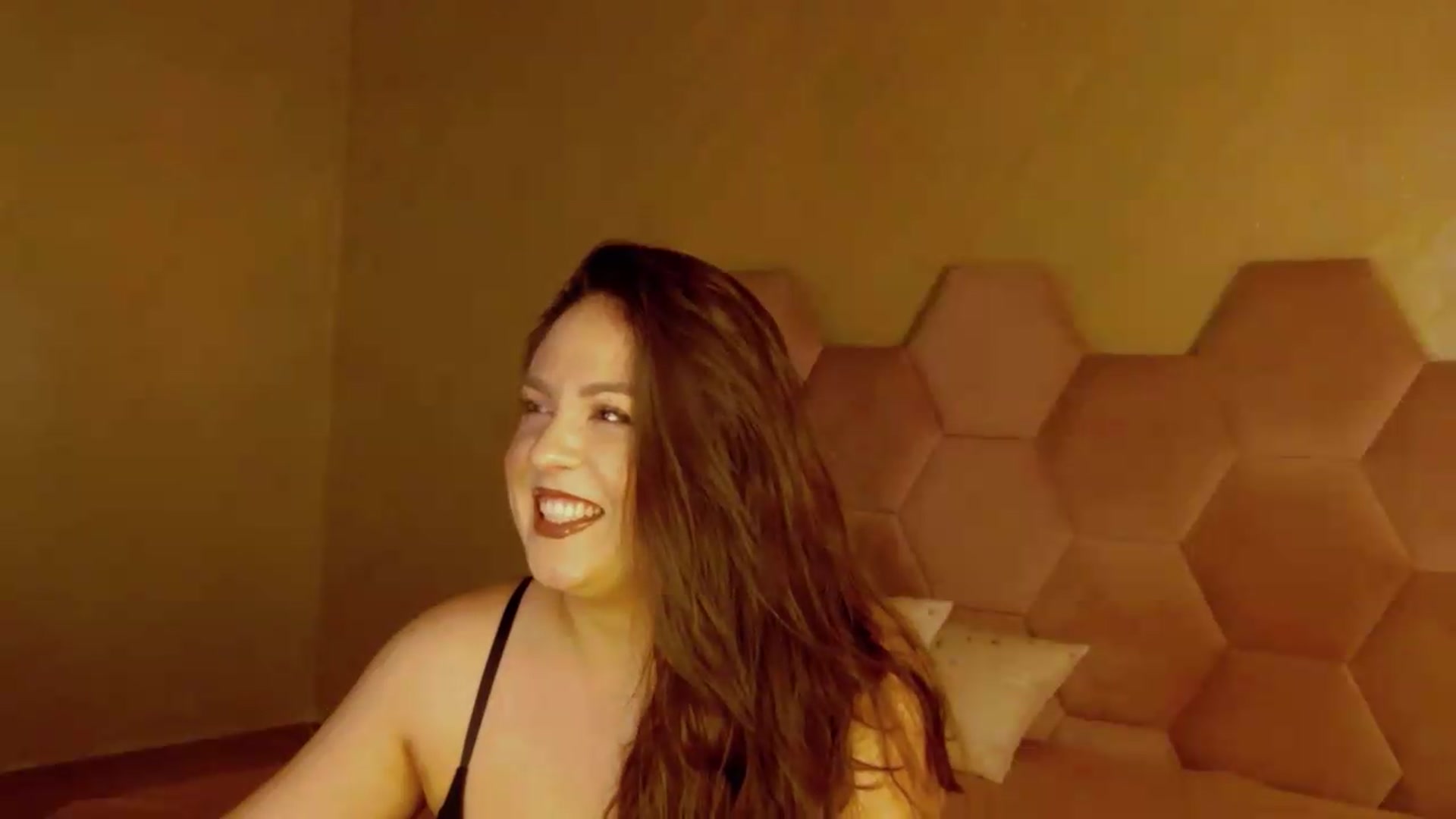 Gallery image thumbnail from NotVanilla's myfreecams stream on, 07/20/2026, 02:23 image 8 of 20