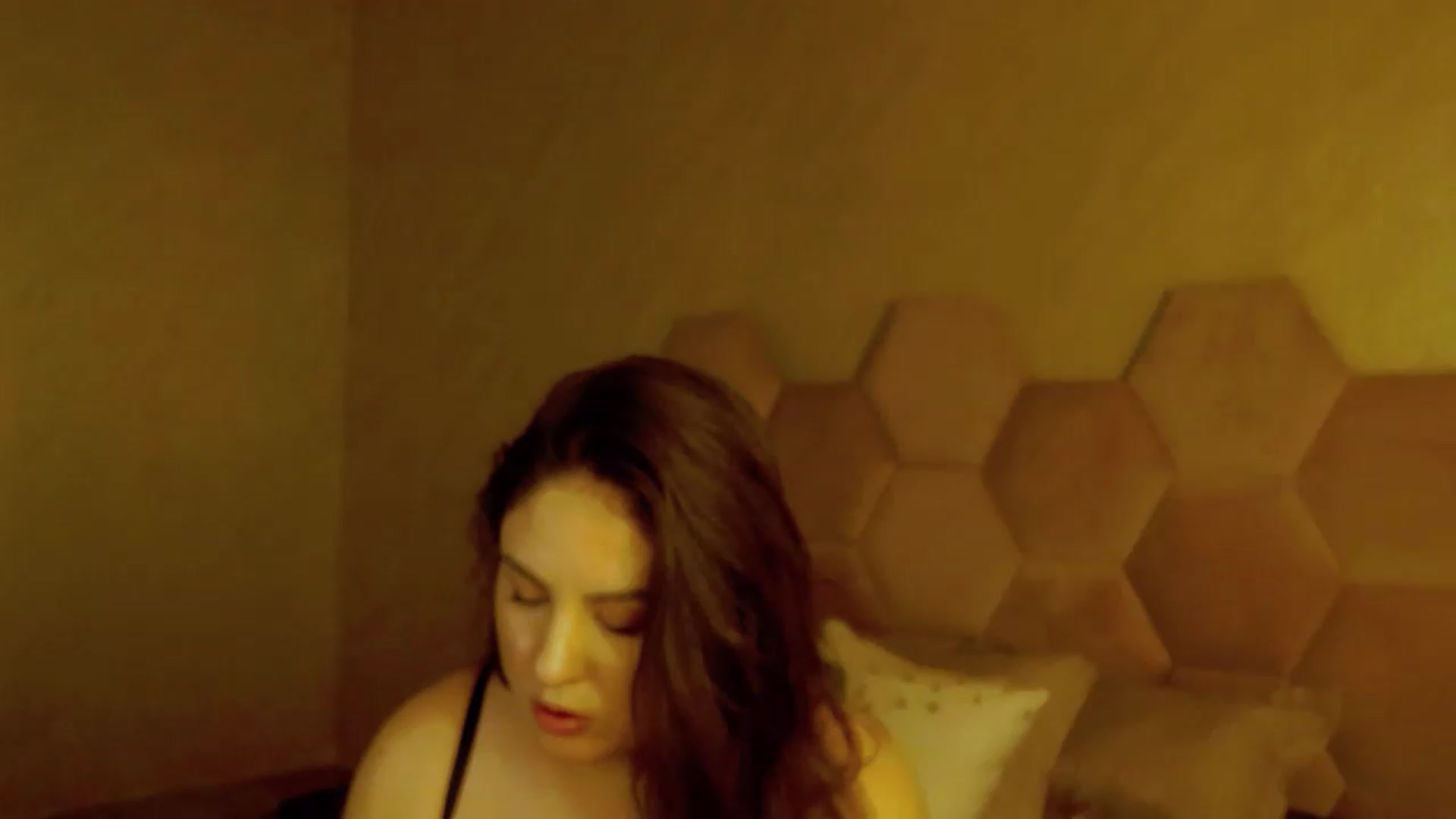 Gallery image thumbnail from NotVanilla's myfreecams stream on, 07/20/2026, 08:01 image 4 of 20