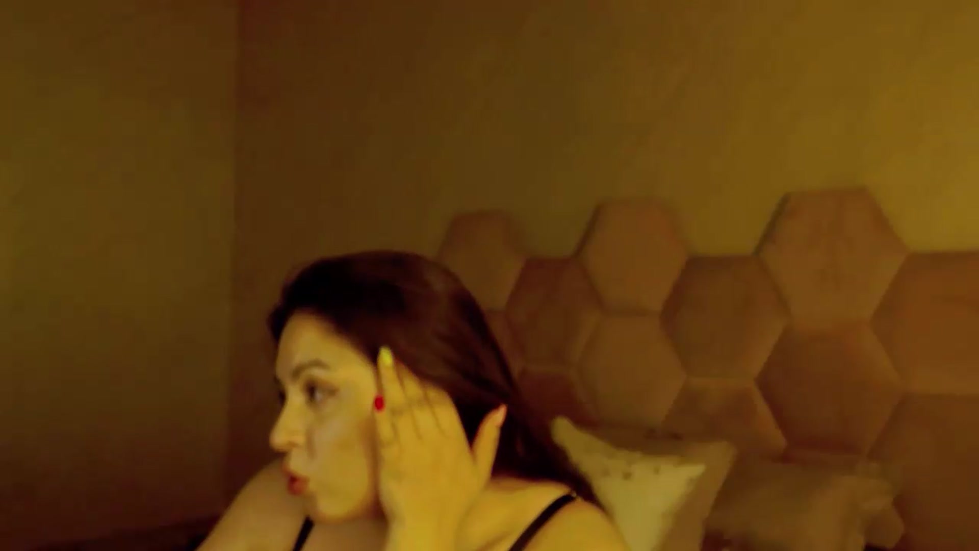 Gallery image thumbnail from NotVanilla's myfreecams stream on, 07/20/2026, 08:01 image 11 of 20