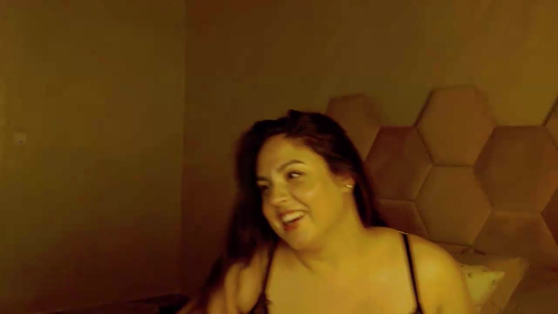 Gallery image thumbnail from NotVanilla's myfreecams stream on, 07/20/2026, 08:43 image 13 of 20