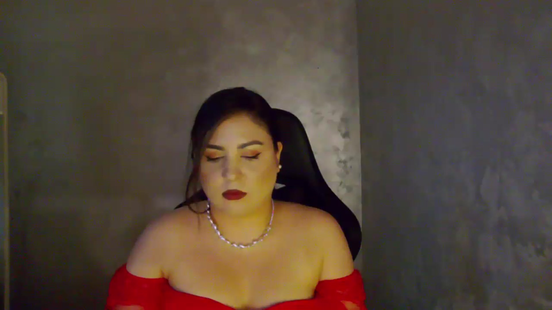 Gallery image thumbnail from NotVanilla's myfreecams stream on, 07/22/2026, 05:30 image 13 of 20