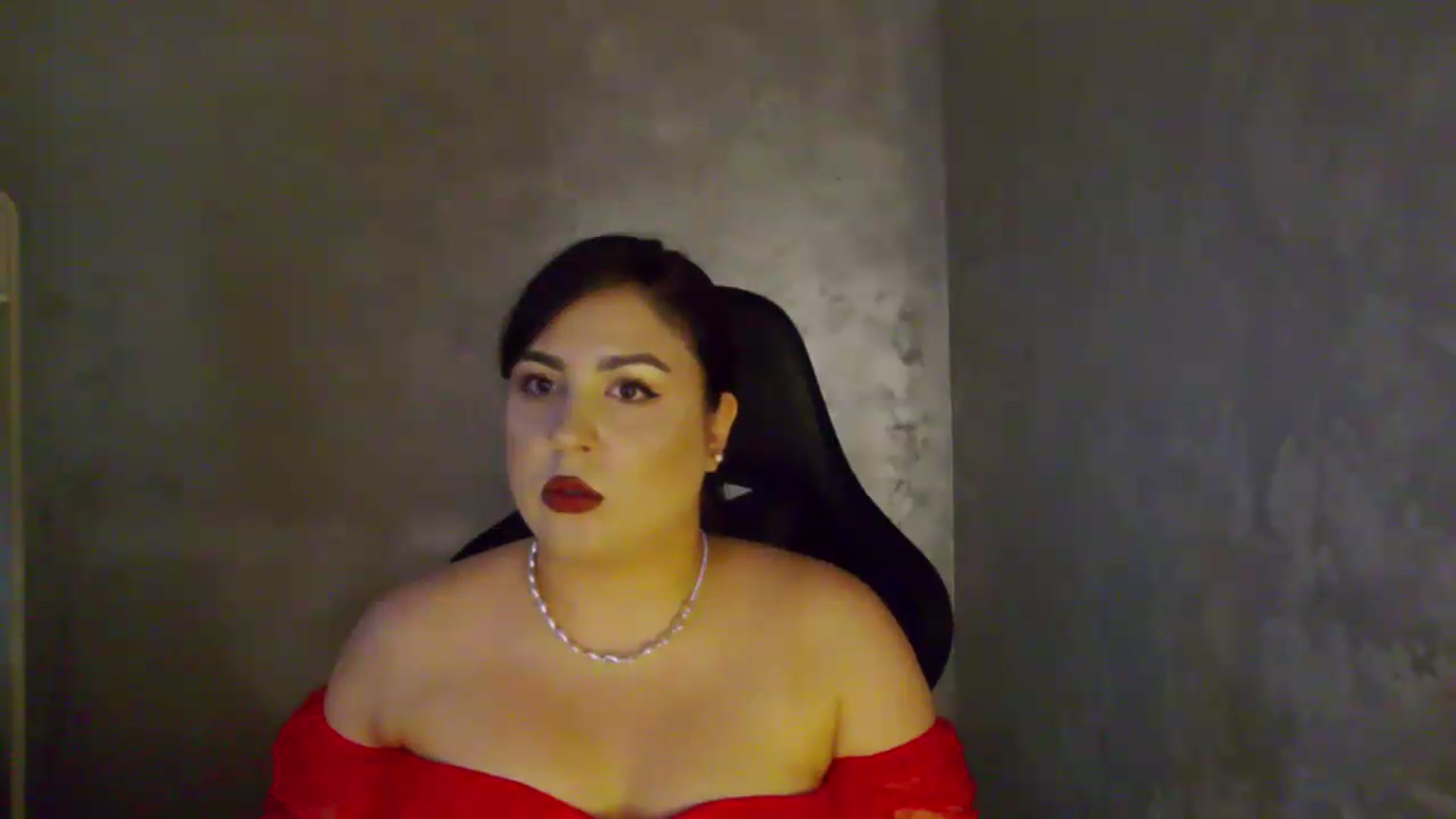 Gallery image thumbnail from NotVanilla's myfreecams stream on, 07/22/2026, 05:30 image 14 of 20
