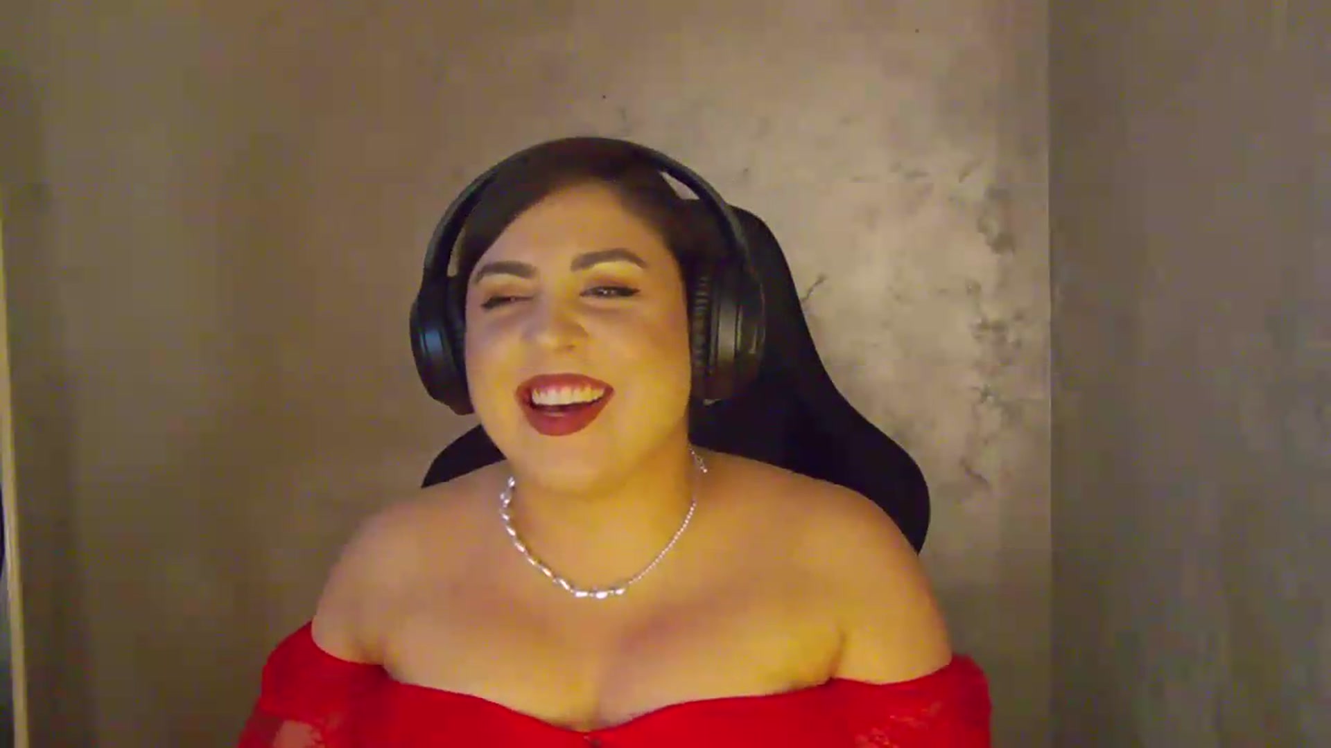 Gallery image thumbnail from NotVanilla's myfreecams stream on, 07/22/2026, 06:04 image 7 of 20