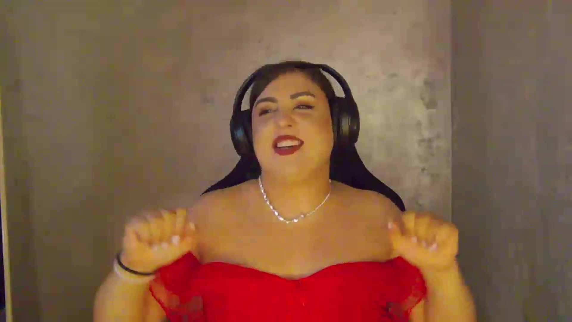 Gallery image thumbnail from NotVanilla's myfreecams stream on, 07/22/2026, 06:04 image 9 of 20