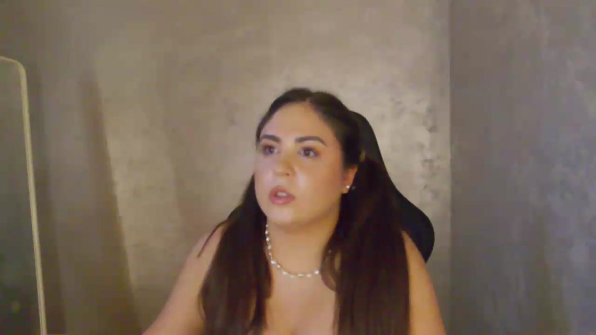 Gallery image thumbnail from NotVanilla's myfreecams stream on, 07/23/2026, 03:41 image 16 of 20