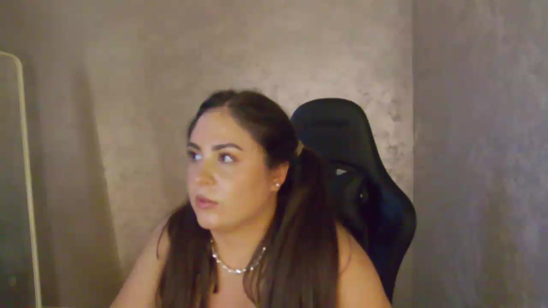 Gallery image thumbnail from NotVanilla's myfreecams stream on, 07/23/2026, 03:41 image 18 of 20