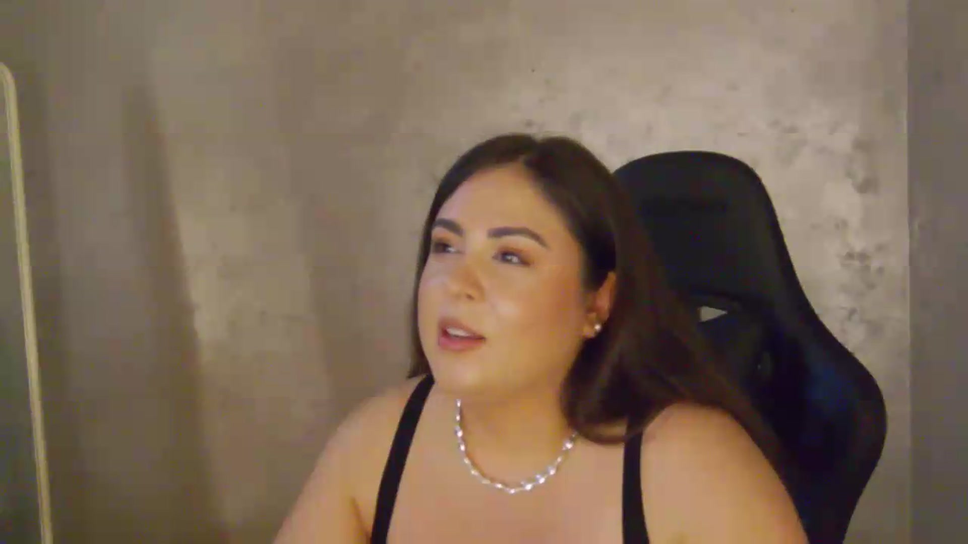 Gallery image thumbnail from NotVanilla's myfreecams stream on, 07/23/2026, 03:41 image 4 of 20