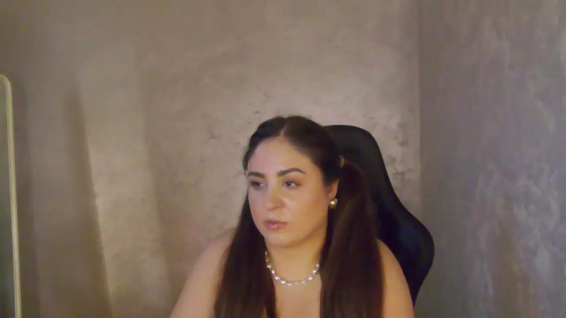 Gallery image thumbnail from NotVanilla's myfreecams stream on, 07/23/2026, 06:04 image 2 of 20