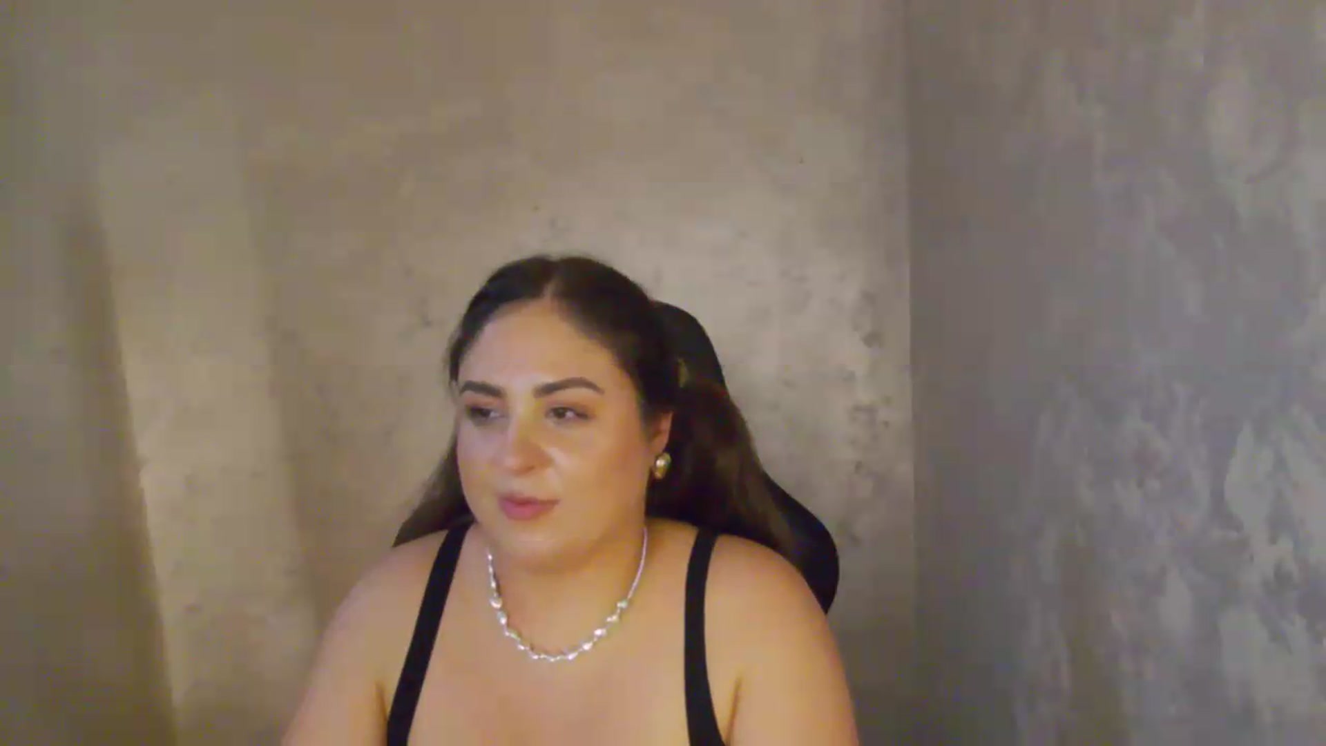 Gallery image thumbnail from NotVanilla's myfreecams stream on, 07/23/2026, 06:04 image 11 of 20