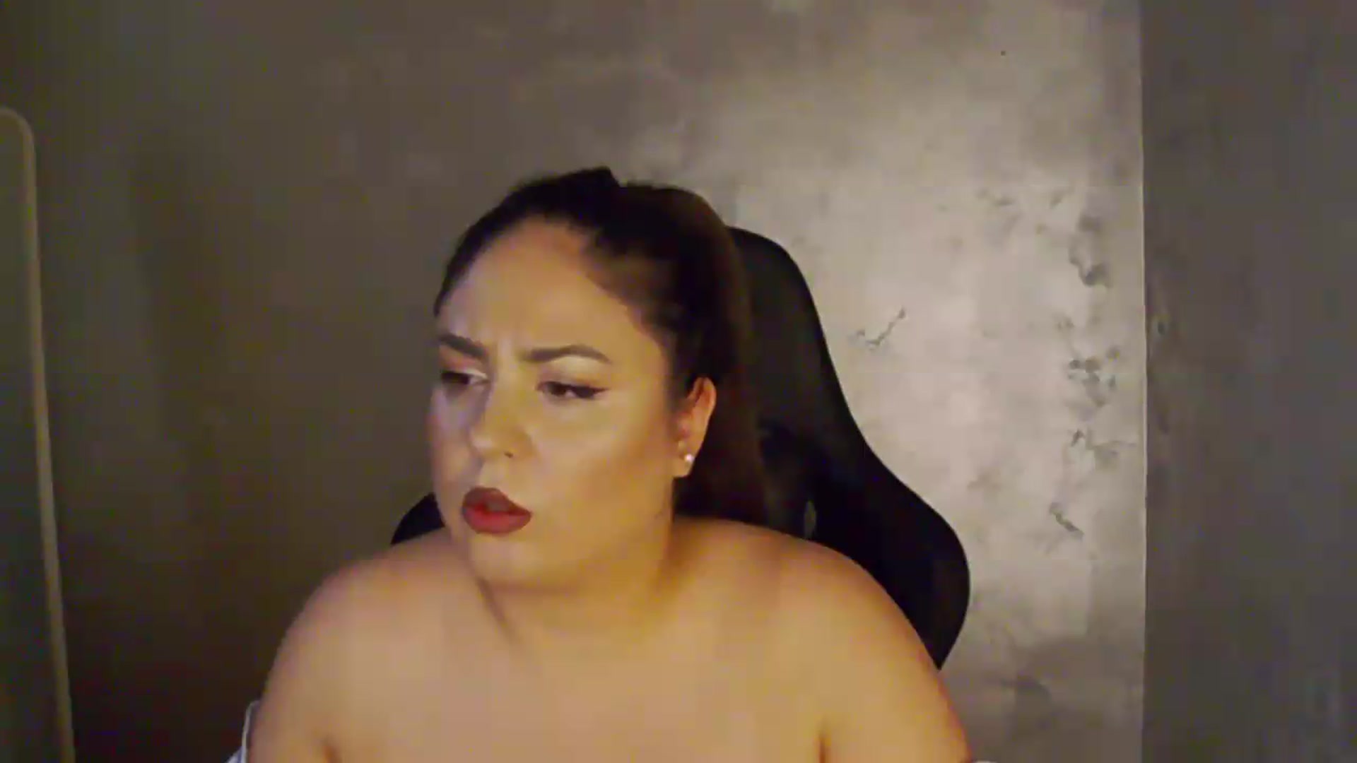 Gallery image thumbnail from NotVanilla's myfreecams stream on, 07/23/2026, 23:55 image 11 of 20