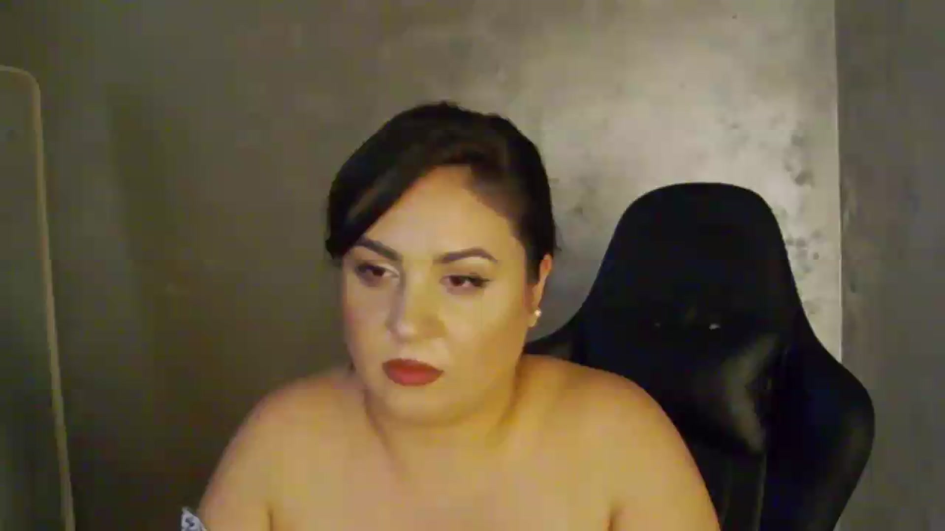 Gallery image thumbnail from NotVanilla's myfreecams stream on, 07/24/2026, 06:21 image 4 of 20