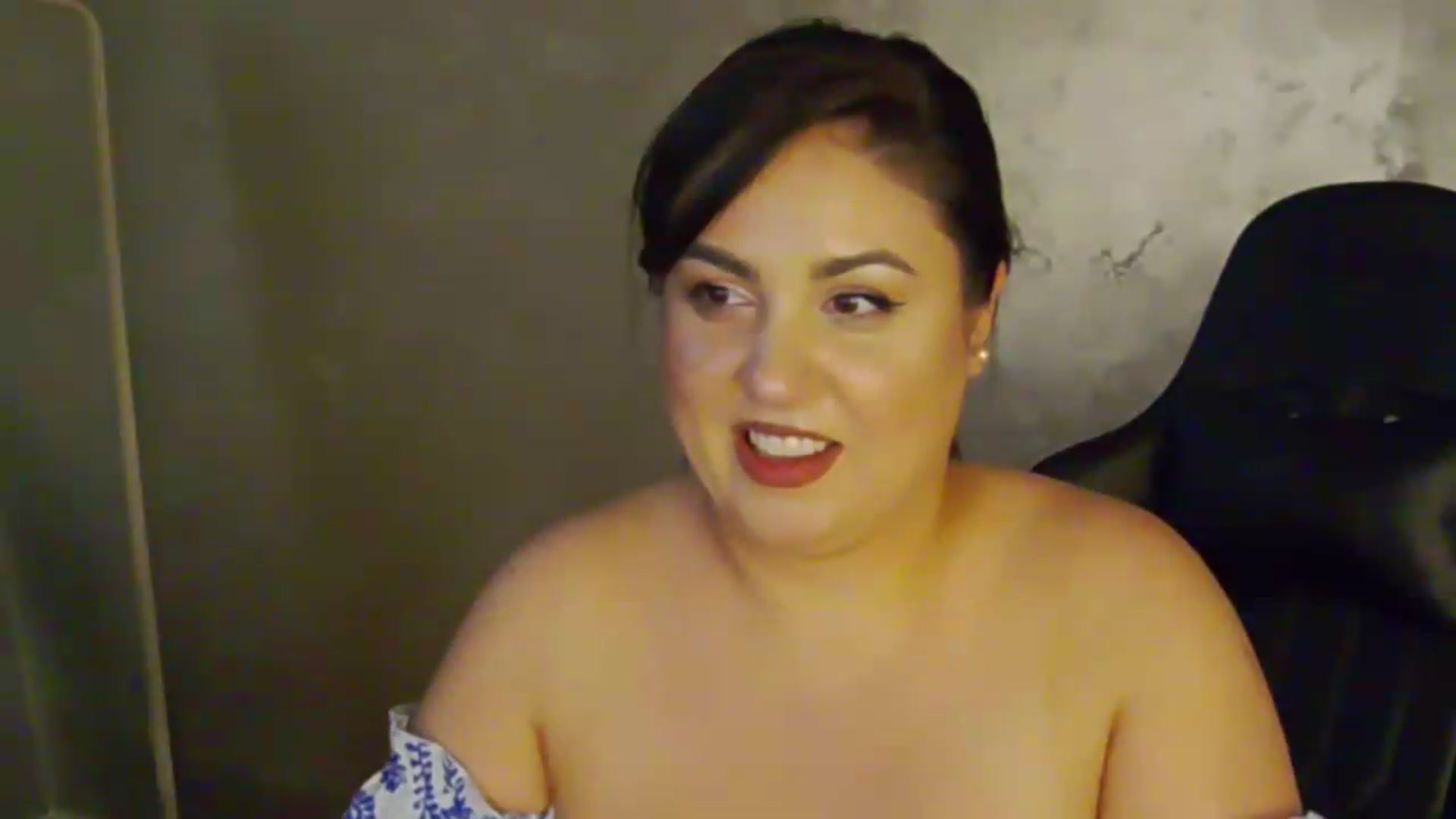 Gallery image thumbnail from NotVanilla's myfreecams stream on, 07/24/2026, 06:21 image 8 of 20