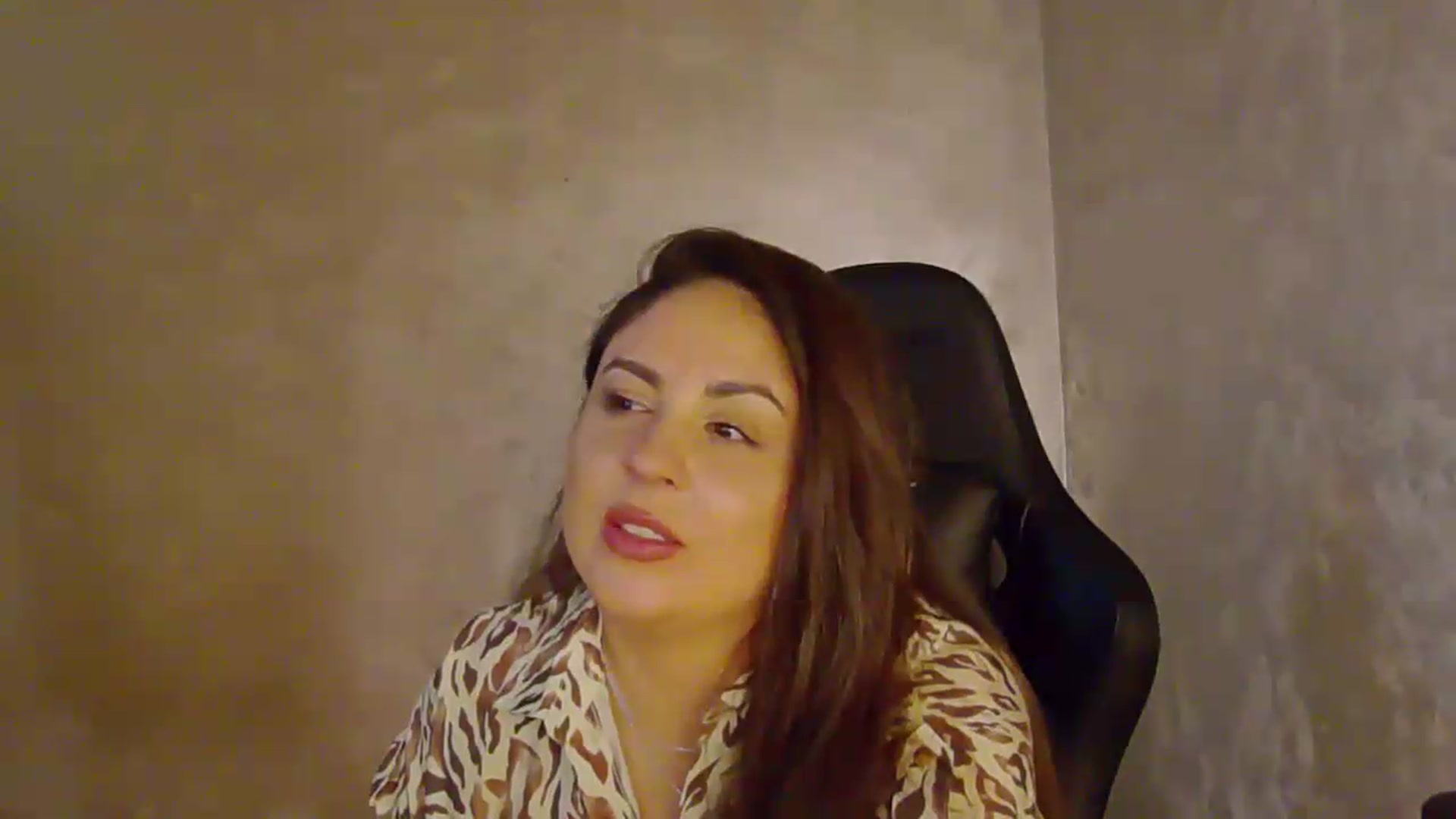 Gallery image thumbnail from NotVanilla's myfreecams stream on, 07/31/2026, 24:45 image 12 of 20